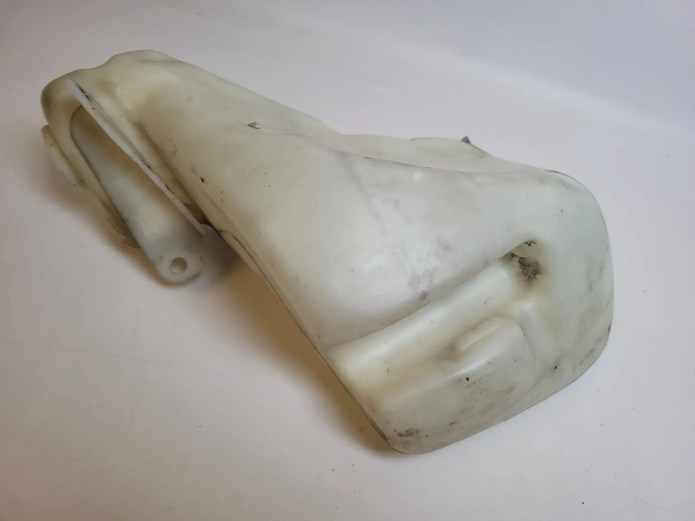 Original Audi A6 (4B2/4B4) Wischwasser Waschwasser Behälter 4B0955453