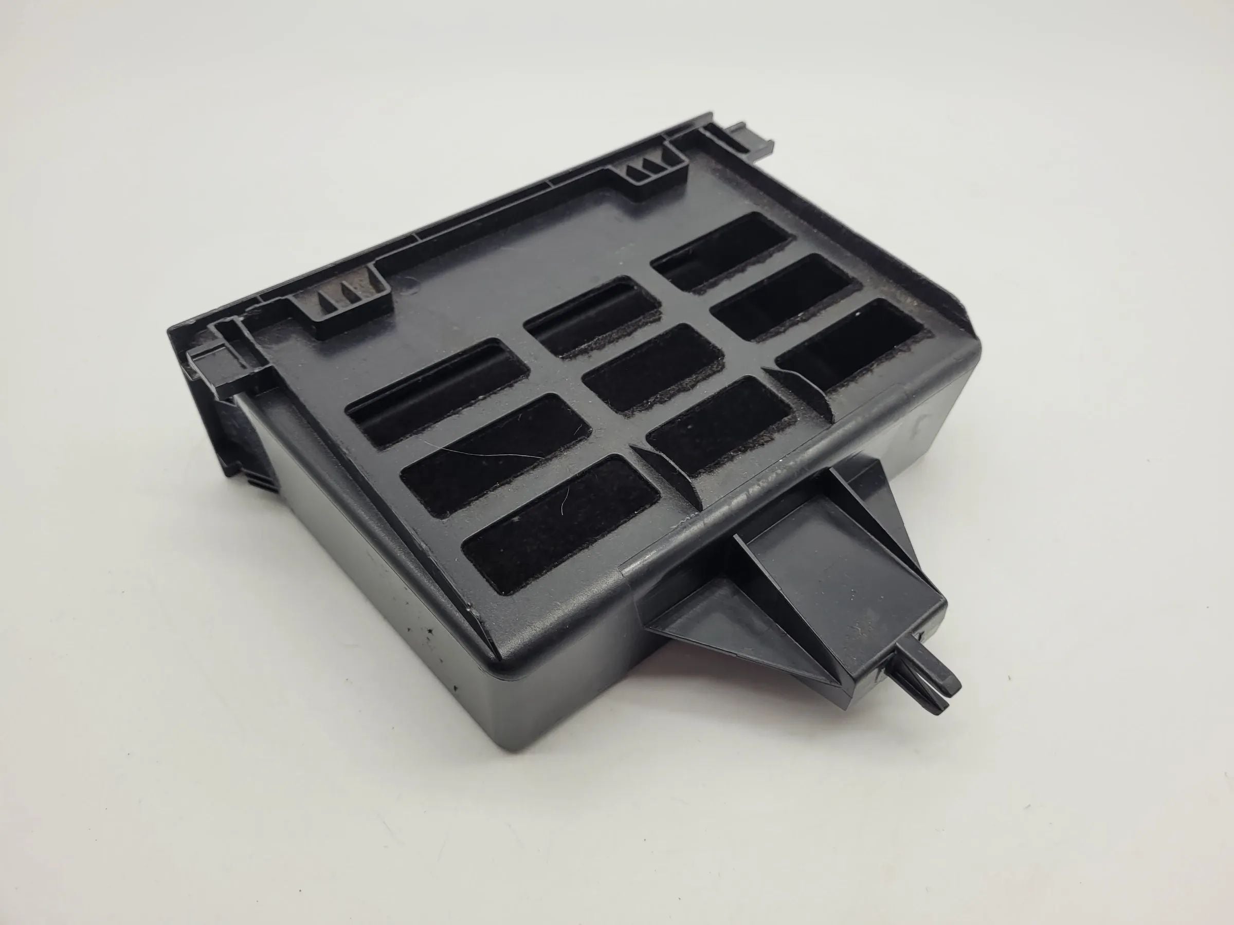 Original VW Polo (6N2) Ablagefach Staufach Mittelkonsole 6X0857058A