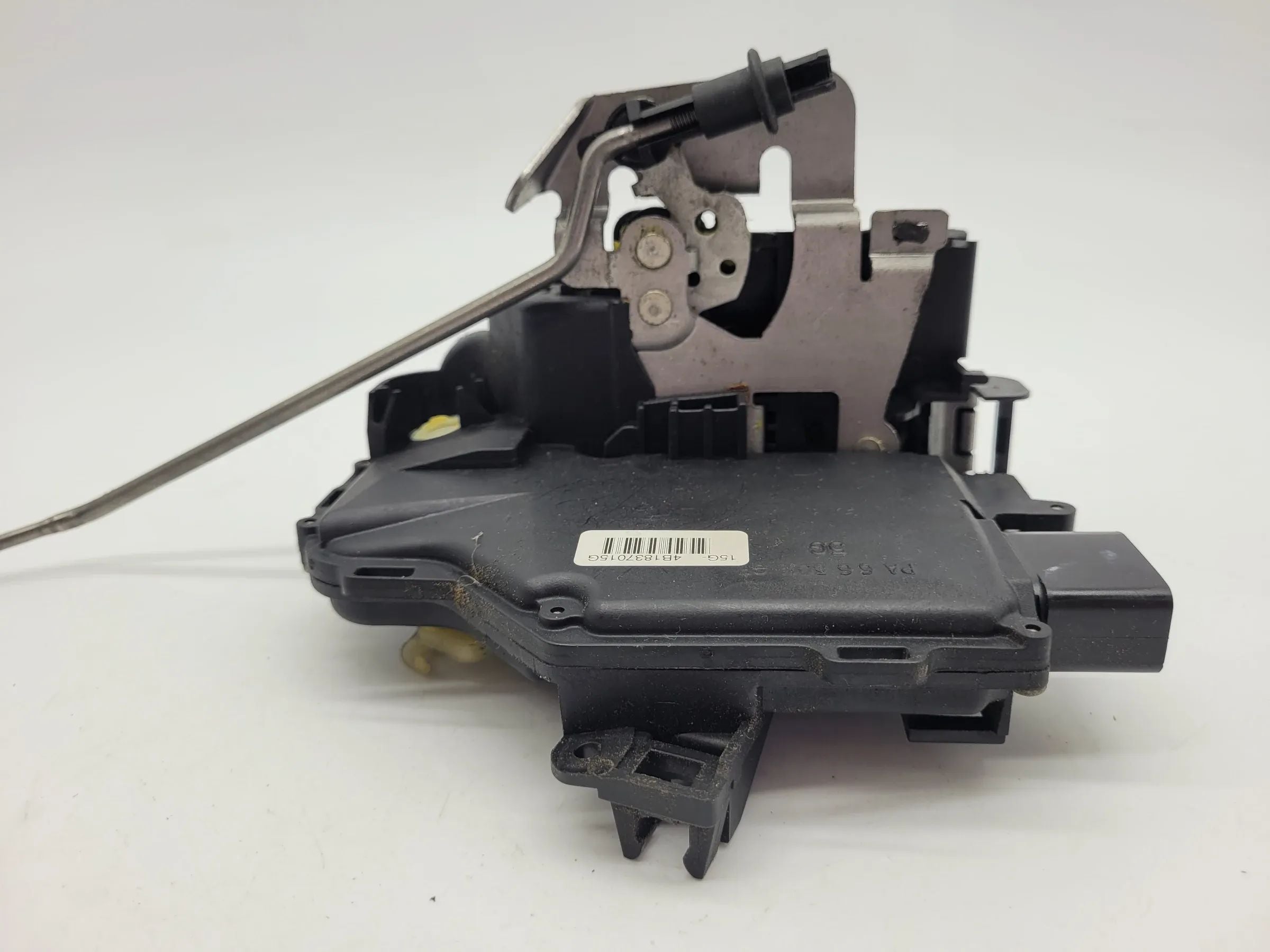 Original Audi A4 (8E/B6/B7) Türschloss/Verriegelung Links Vorne 4B1837015G
