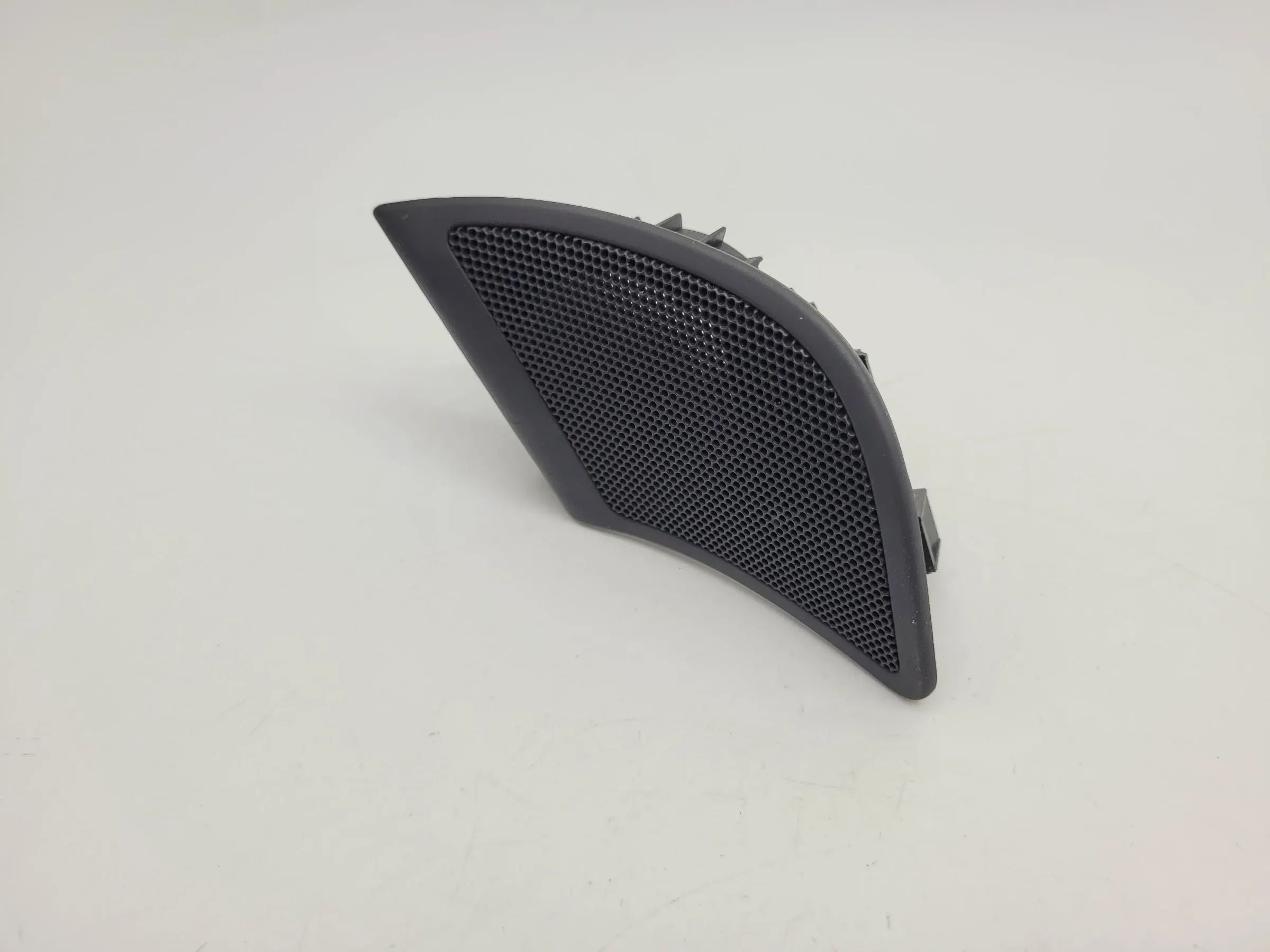 Original Audi A4 (8E/B6/B7) Abdeckung Blende Lautsprecher Rechts Vorne 8E0035424