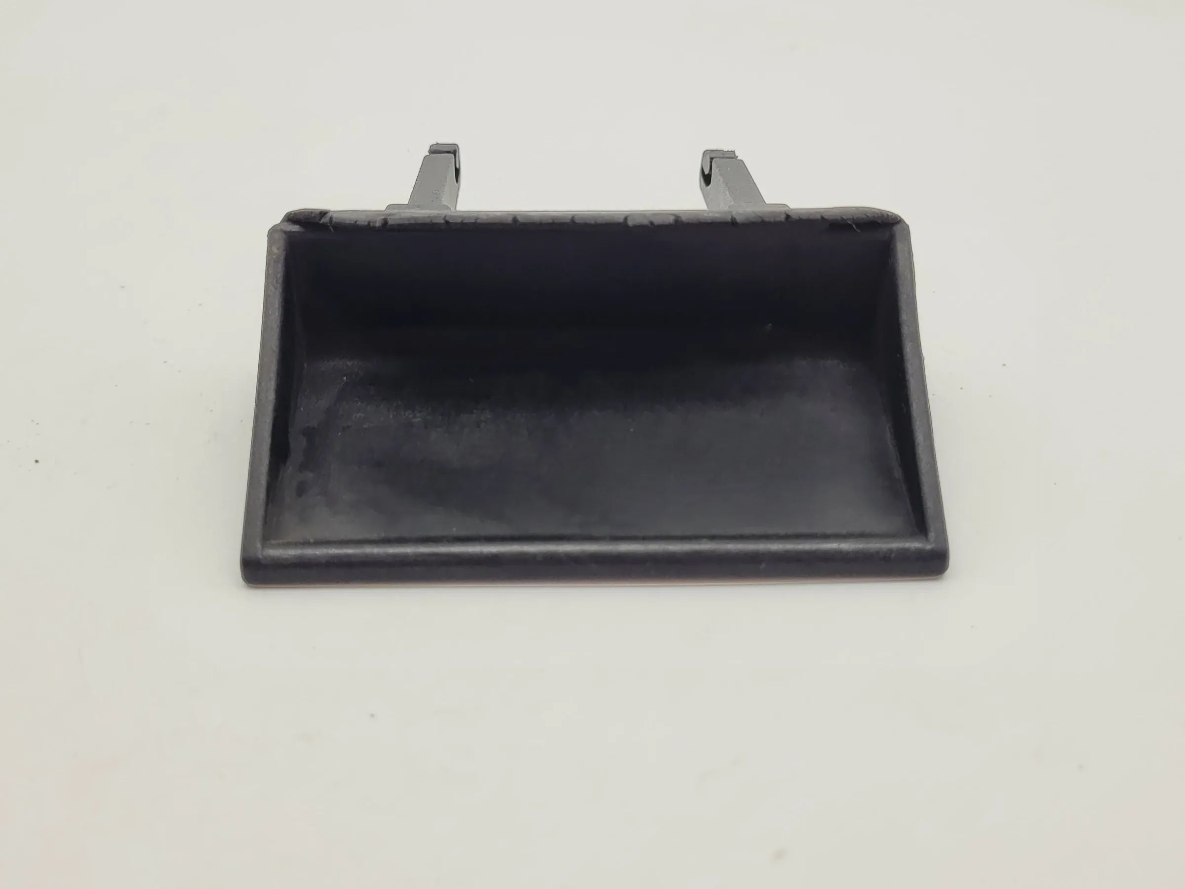 Original Audi A6 (4B2/4B4) Heckklappengriff 4B0827777A