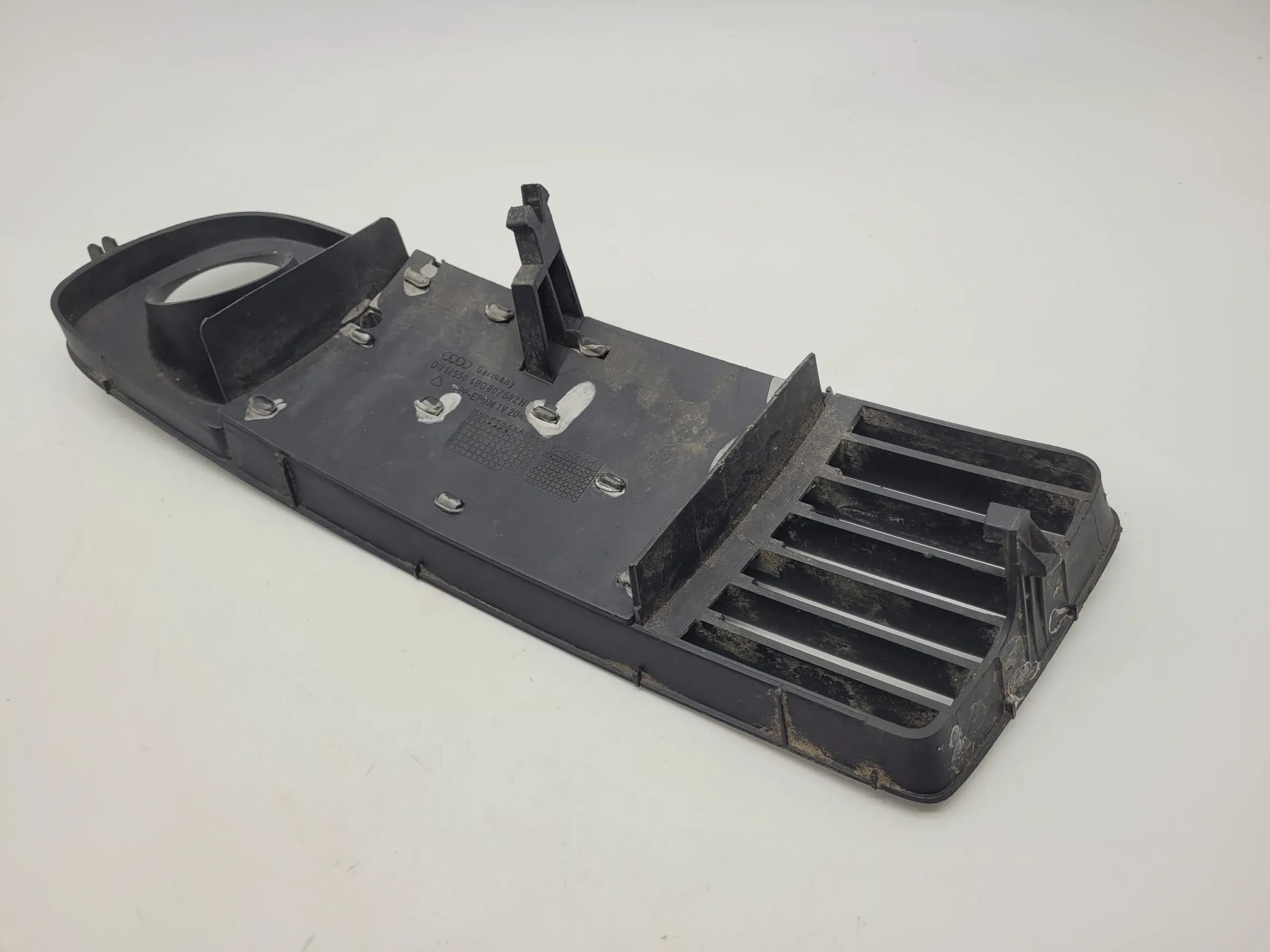 Original Audi A6 (4B2/4B4) Gitter Frontgitter Grill Rechts 4B0807682H/R