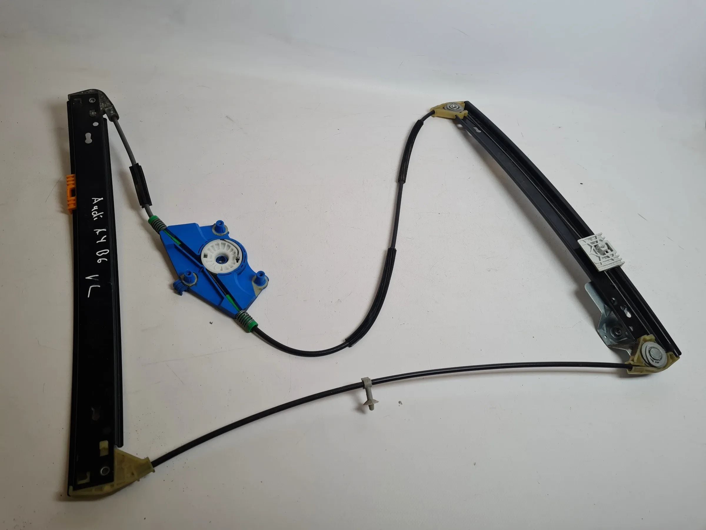Original Audi A4 (8E/B6/B7) Fensterheber Elektrisch Links Vorne 8E0837461C