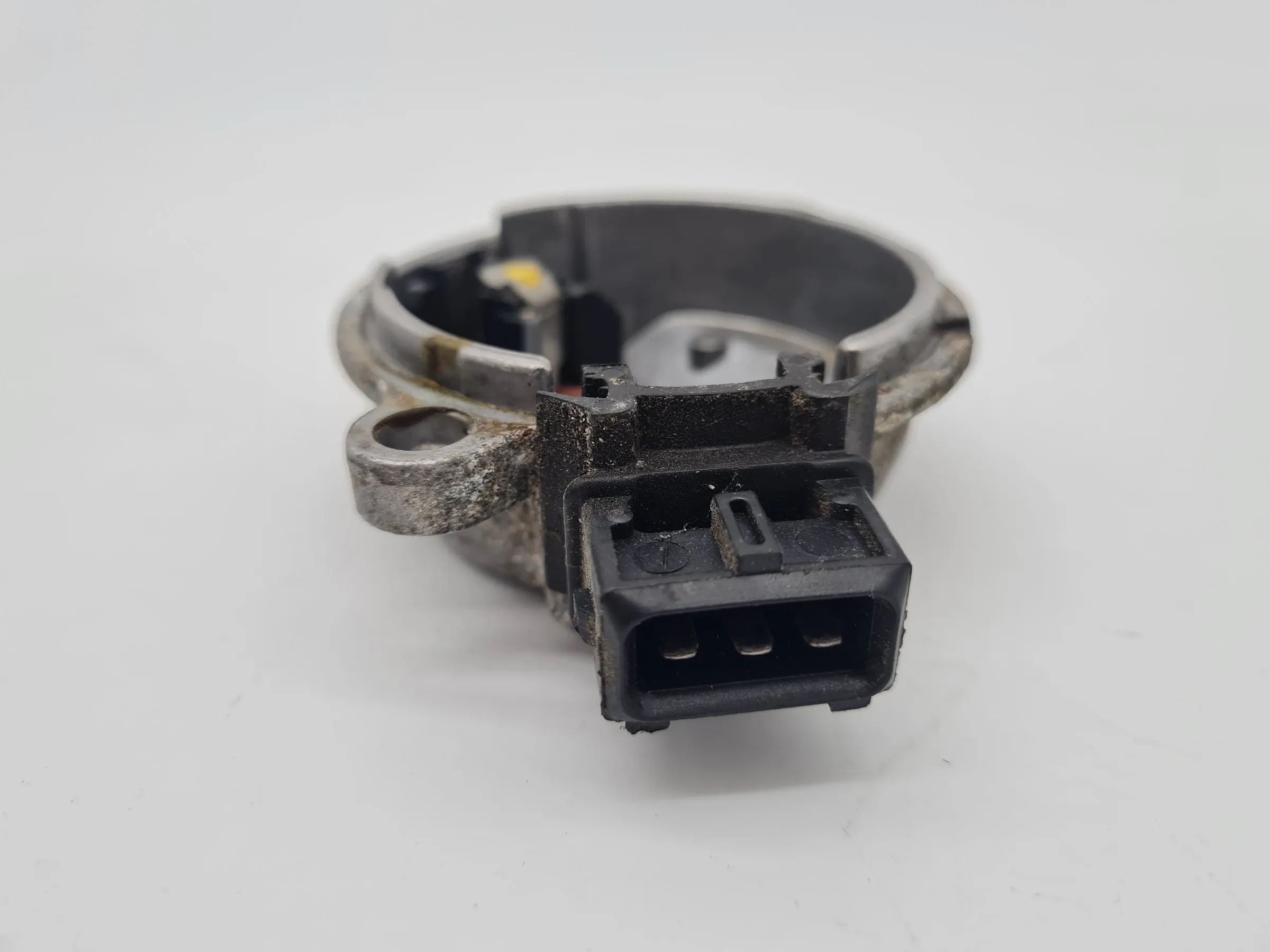 Original Audi A6 (4B2/4B4) Nockenwellensensor Impulsgeber 058905161B