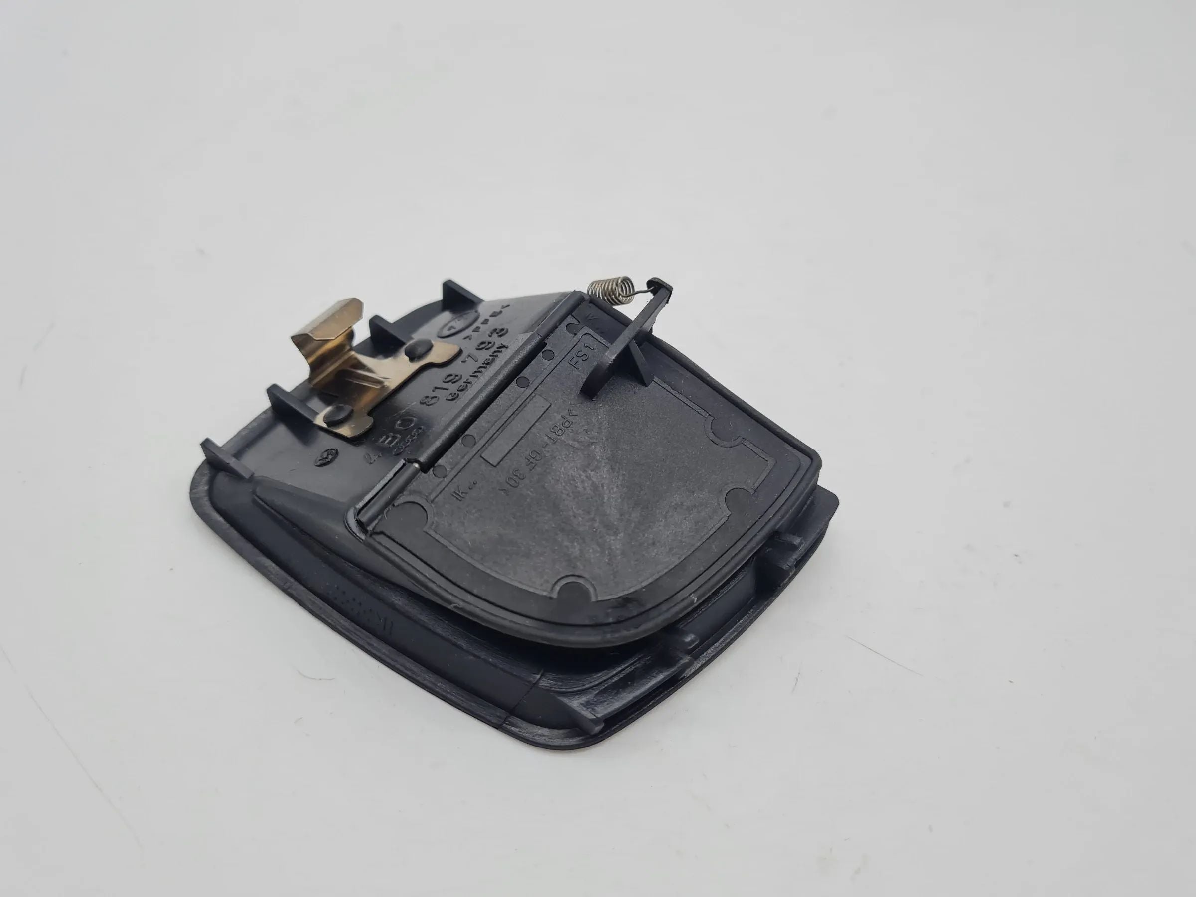 Original Audi A6 (4B2/4B4) Luftgitter Luftdüse Vorne Links 4B0819793