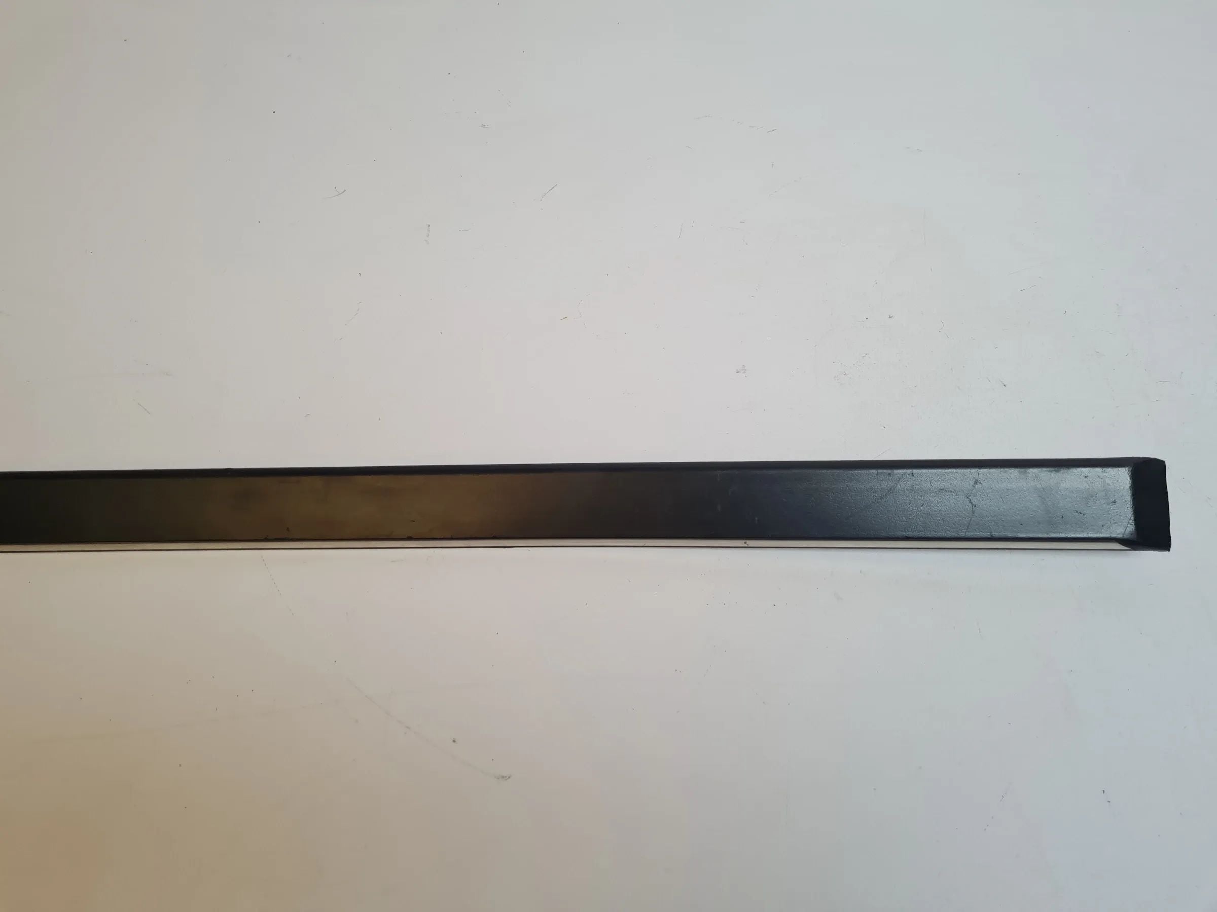 Original BMW 5er (E39) Türleiste Zierleiste Schwarz Links 8159297