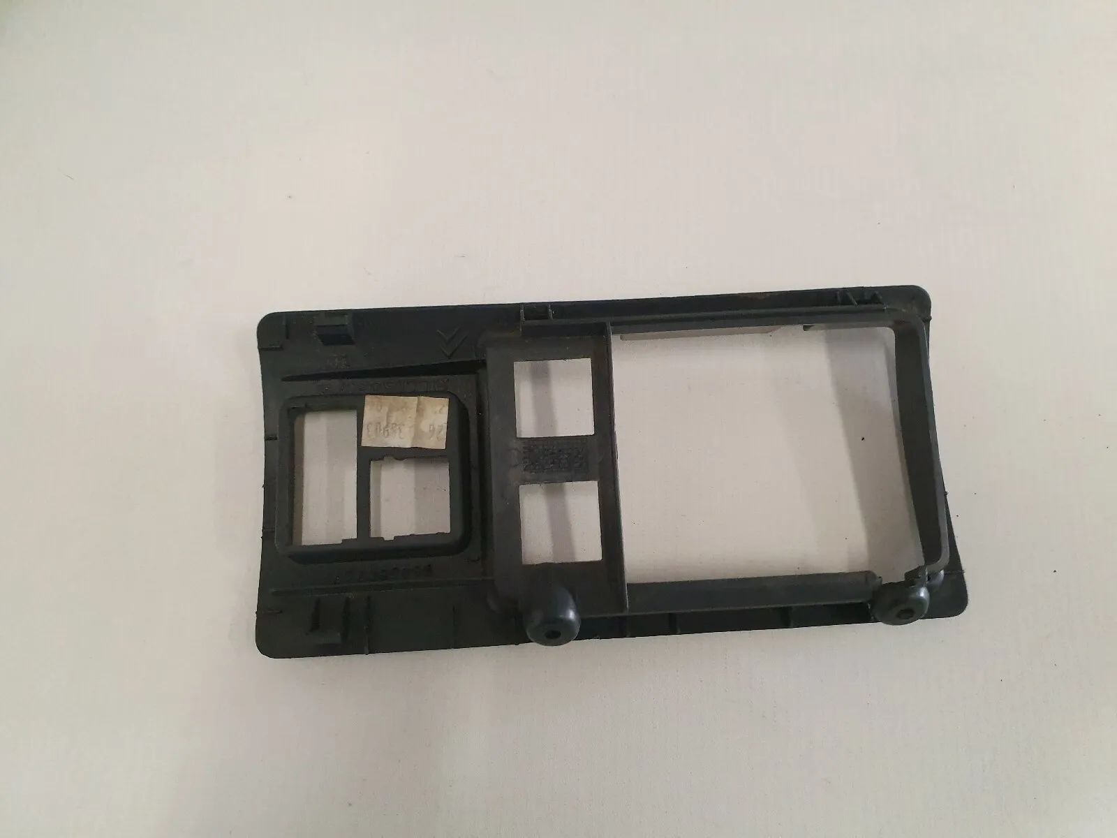 Pelapis Unit Saklar Interior 9635807077 CITROEN BERLINGO K23 - Auto-veritas