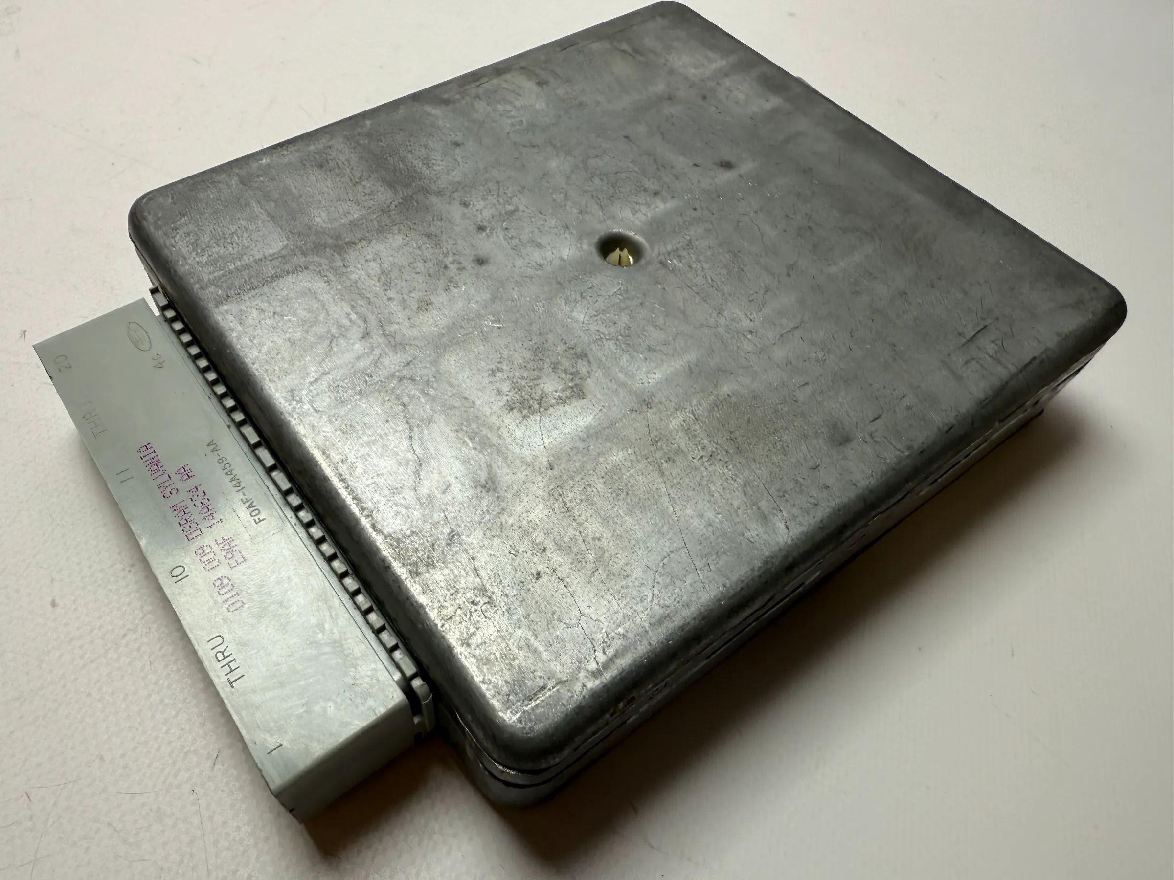 Genuine Ford Focus 1.6L Engine Control Unit ECU 2S4A-12A650-UA 