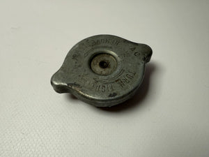 อะไหล่แท้ Opel AC Delco Rekord Commodore Admiral Kapitän ฝาปิดหม้อน้ำ 549 7