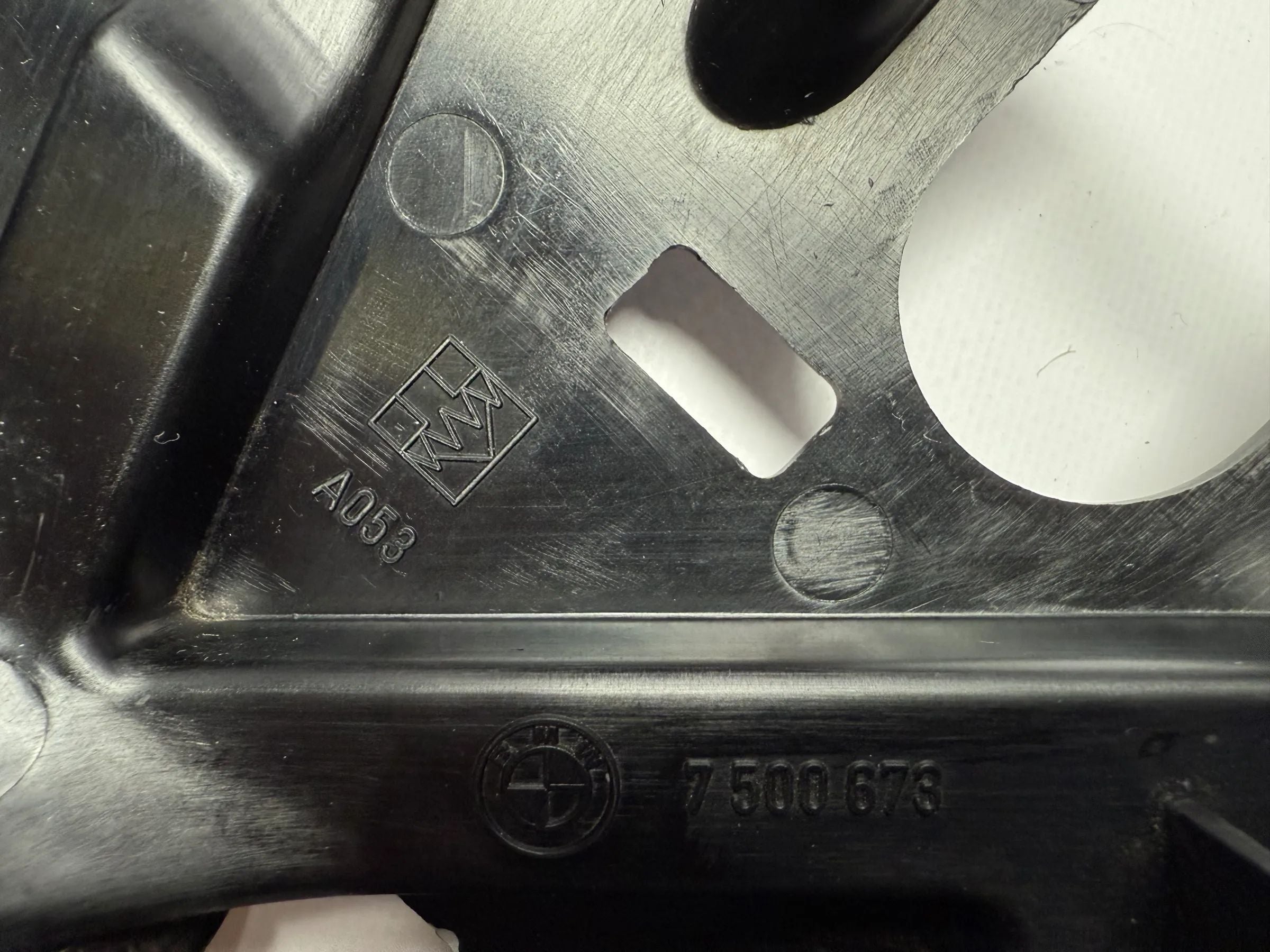 Originale BMW 3 Serie E46 316i N42 Supporto Collettore Aspirazione 7500673