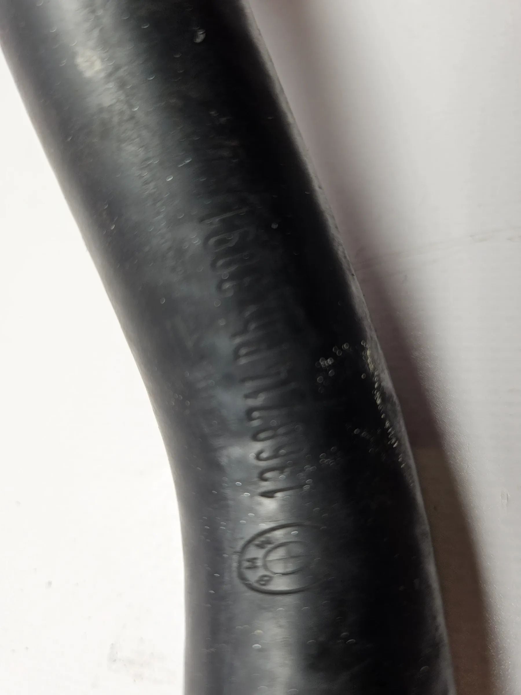 Original BMW 5er 6er E28 E24  - Wasserschlauch Vorlauf 1  64211368714