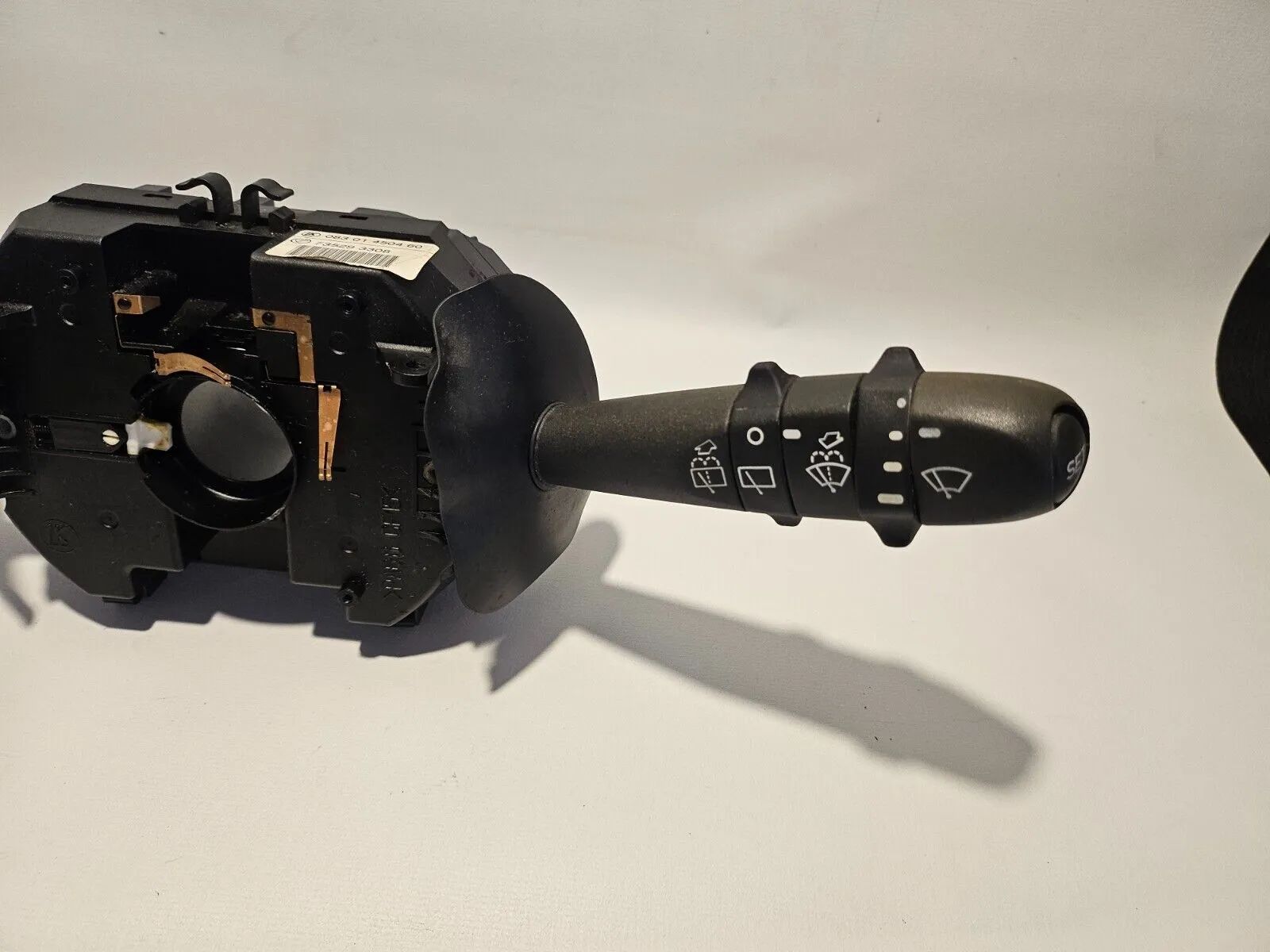 Manette de commande d'origine Alfa Romeo 147 1.9 JTD Année 01 735293308 / 08301450460