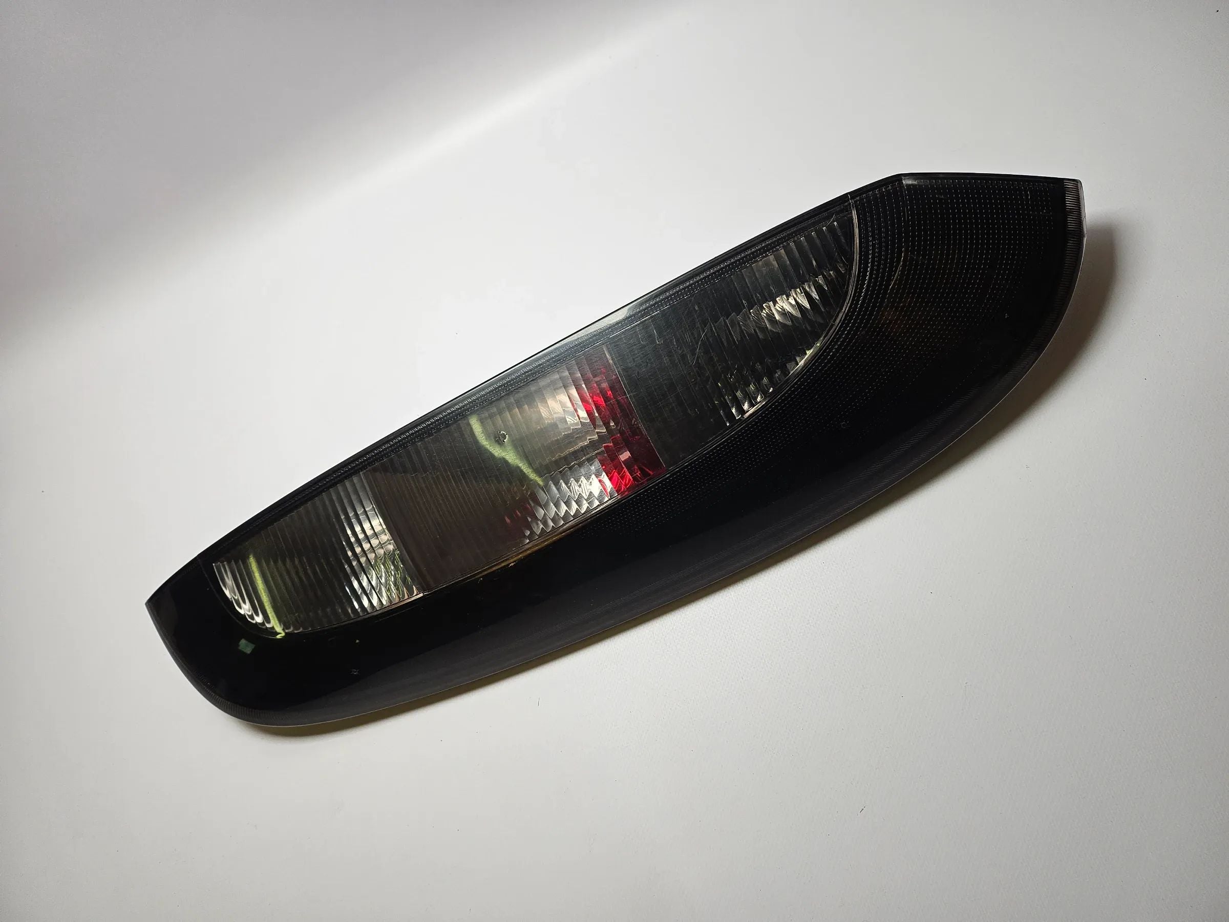 असली OPEL CORSA C F08 रुक्लेयट राइट ब्लैक 89307501