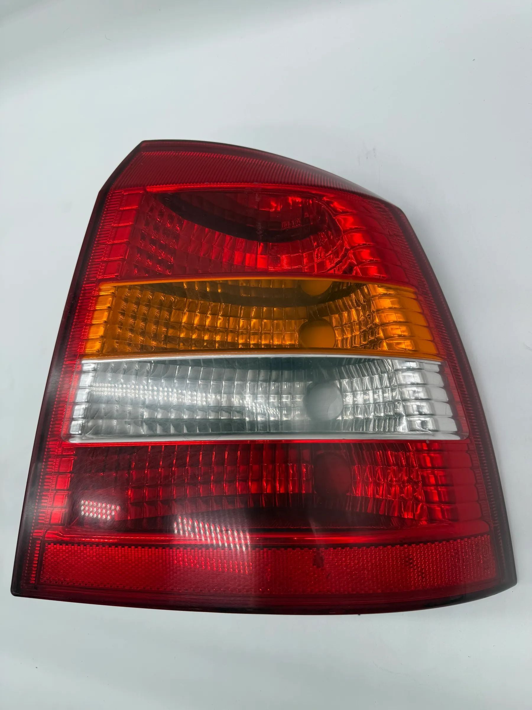 Opel Astra G Coupe / Cabrio etc. Rückleuchte Heckleuchte  Rechts 90521544