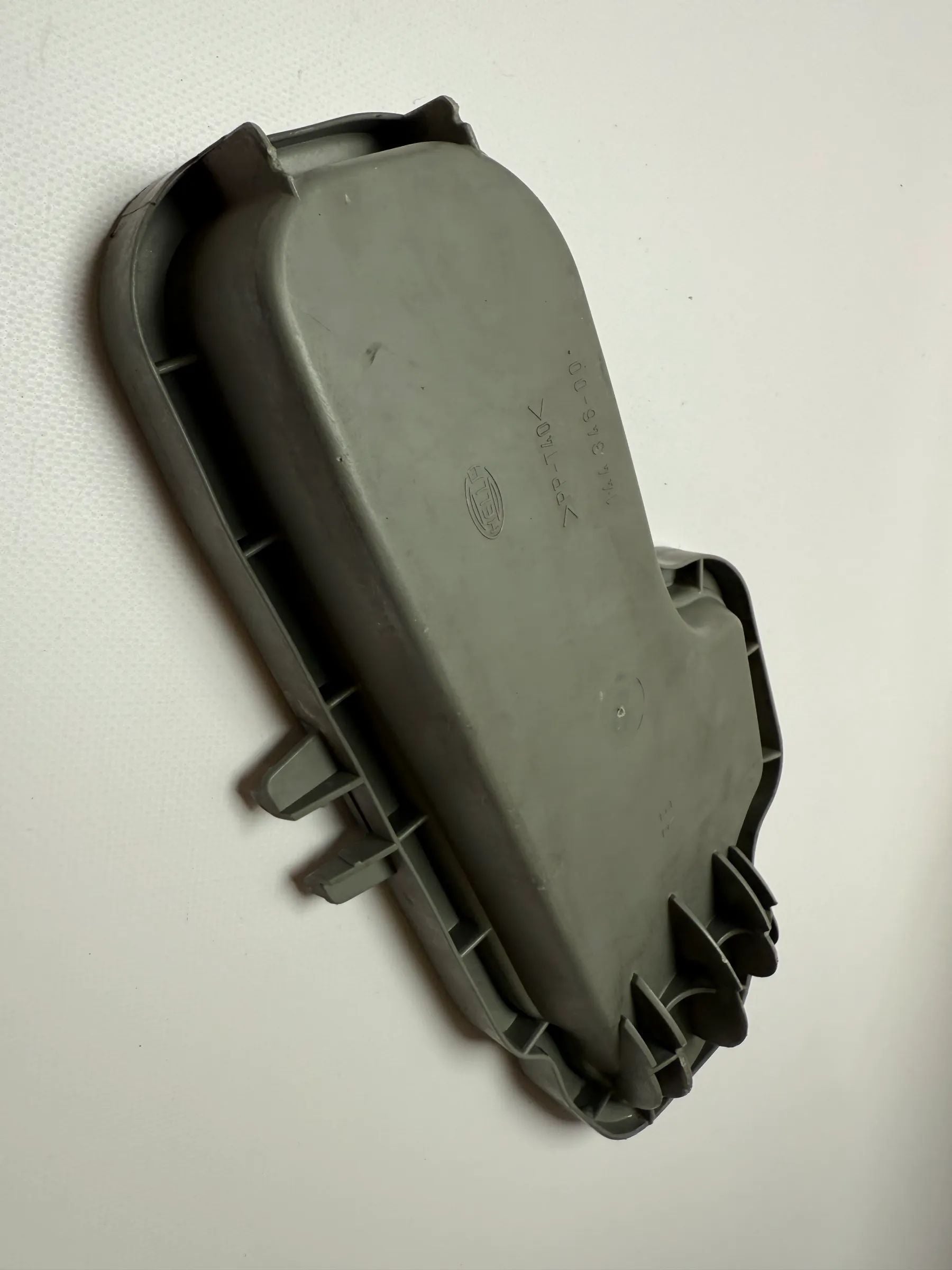 Оригинальная крышка фары правая Mercedes Бенц E-Класс (W210) 14434600