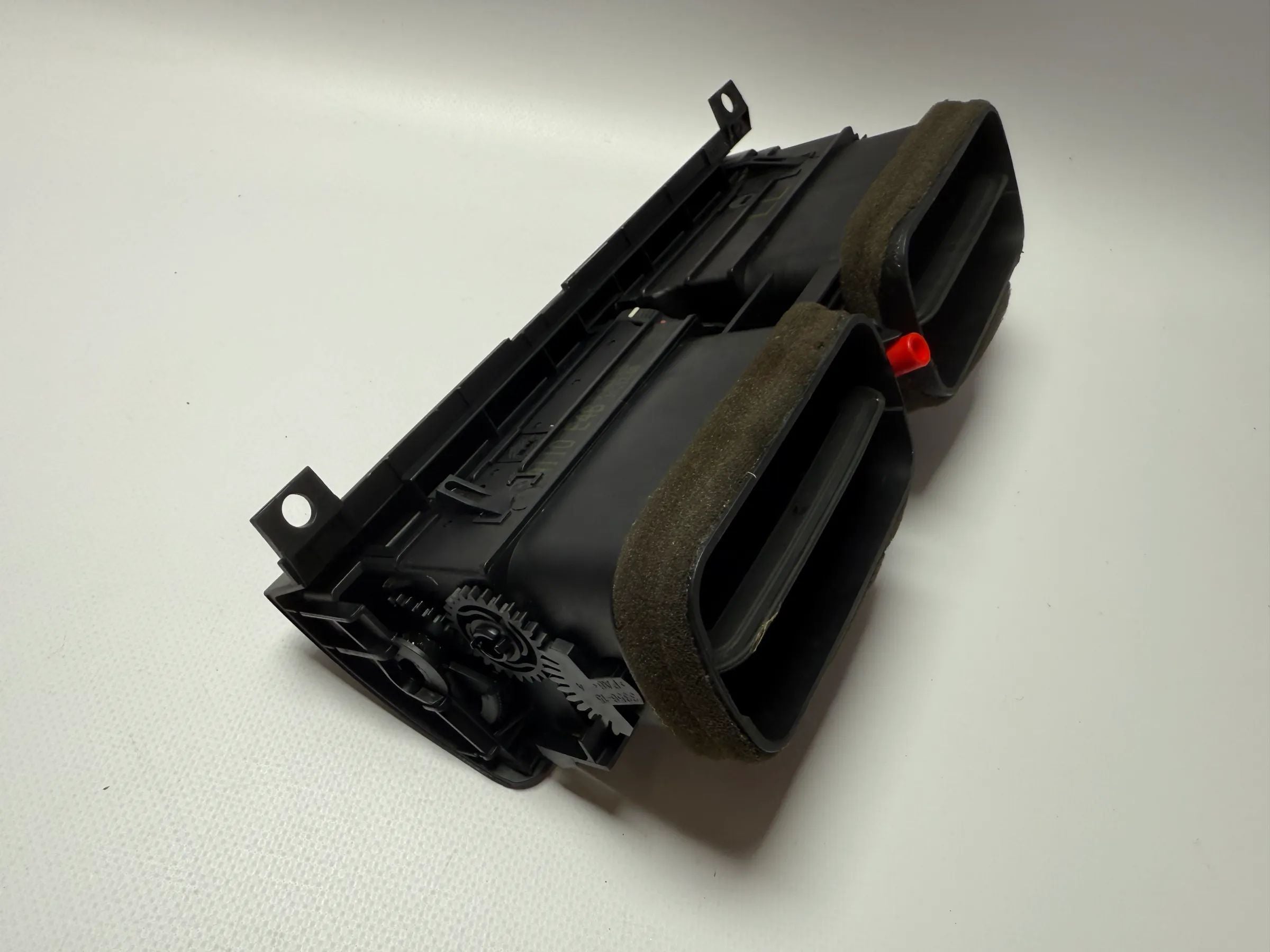 Diffuseur d'air avant central d'origine BMW Série 3 Compact (E46) 8363199