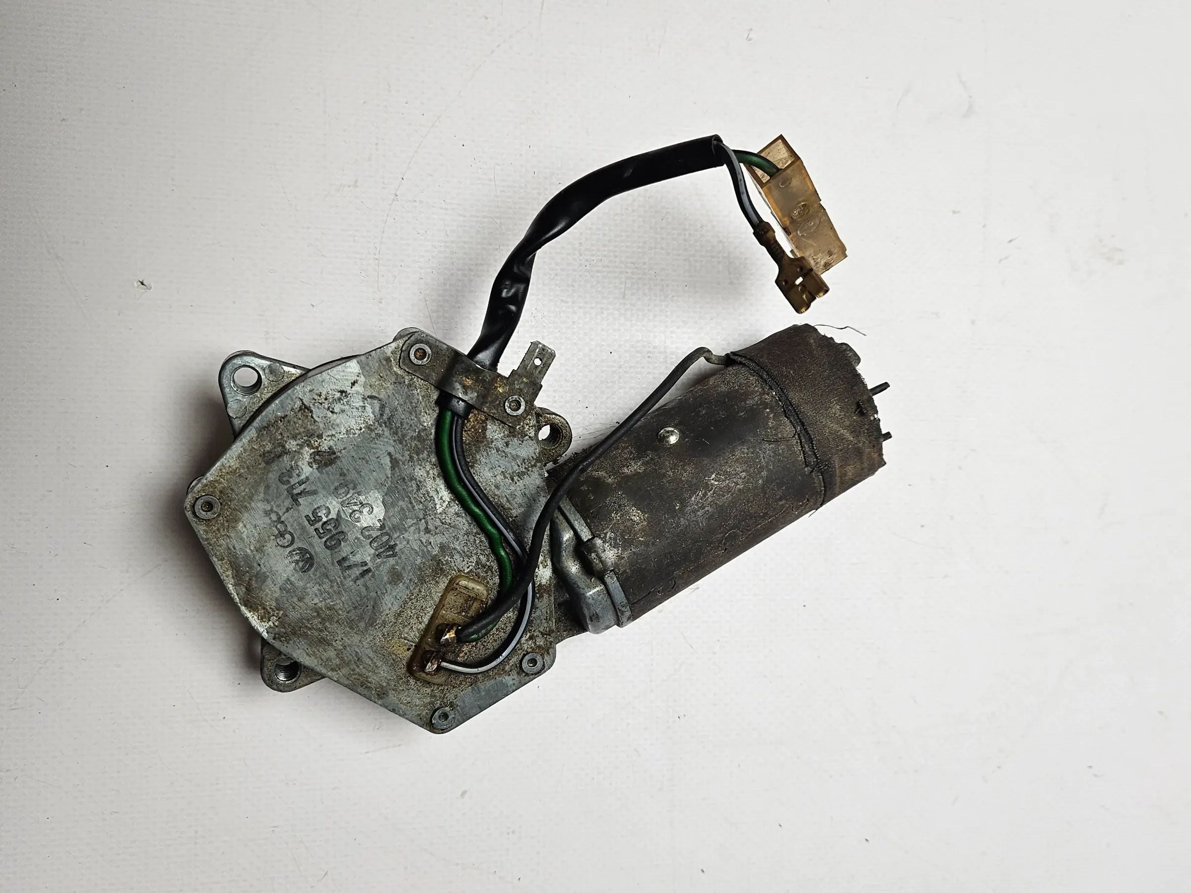 Motor de limpa-vidros traseiro original VW Golf 1, motor do limpa-para-brisas traseiro / 171955713B