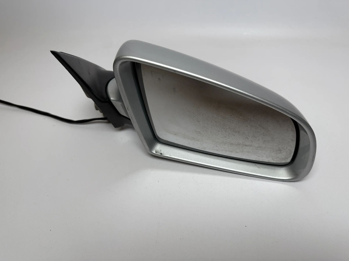 Original Audi A4 (8EC/B7) Außenspiegel Rechts Silber E1010681