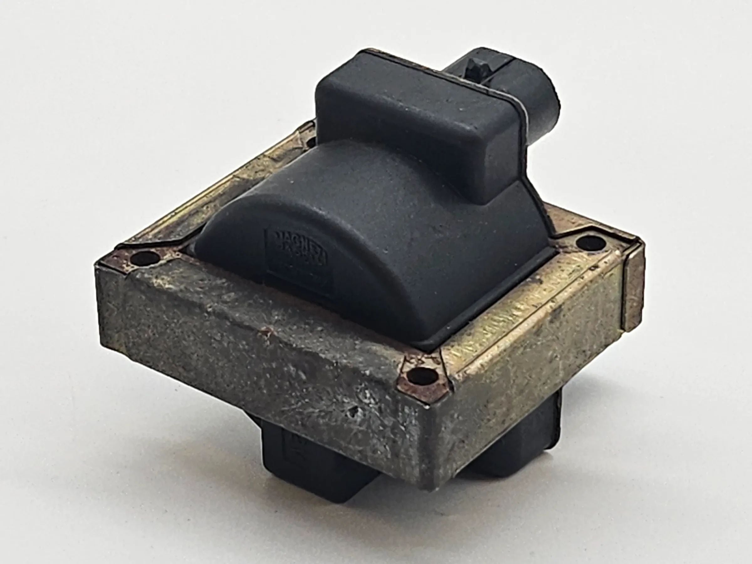 Original FIAT Punto 176 ZÜNDSPULE 44 KW 60 PS BAE800AK