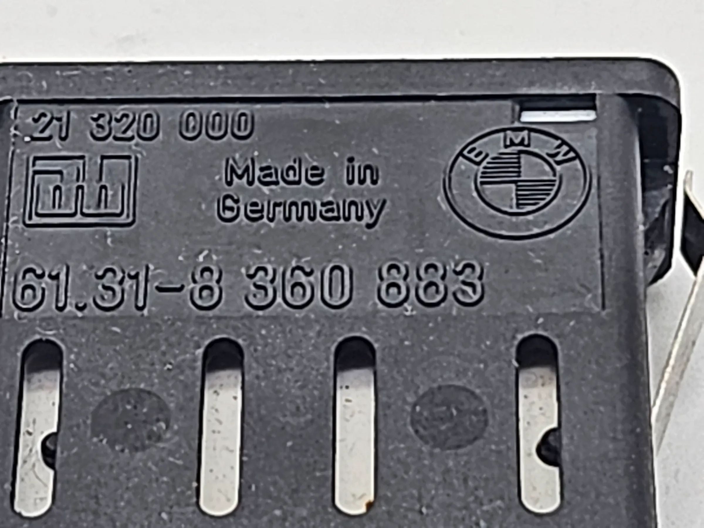 BMW E36 E32 E34 Coupe Cabrio Schalter LWR Leuchtweite Höhenverstellung 8360883