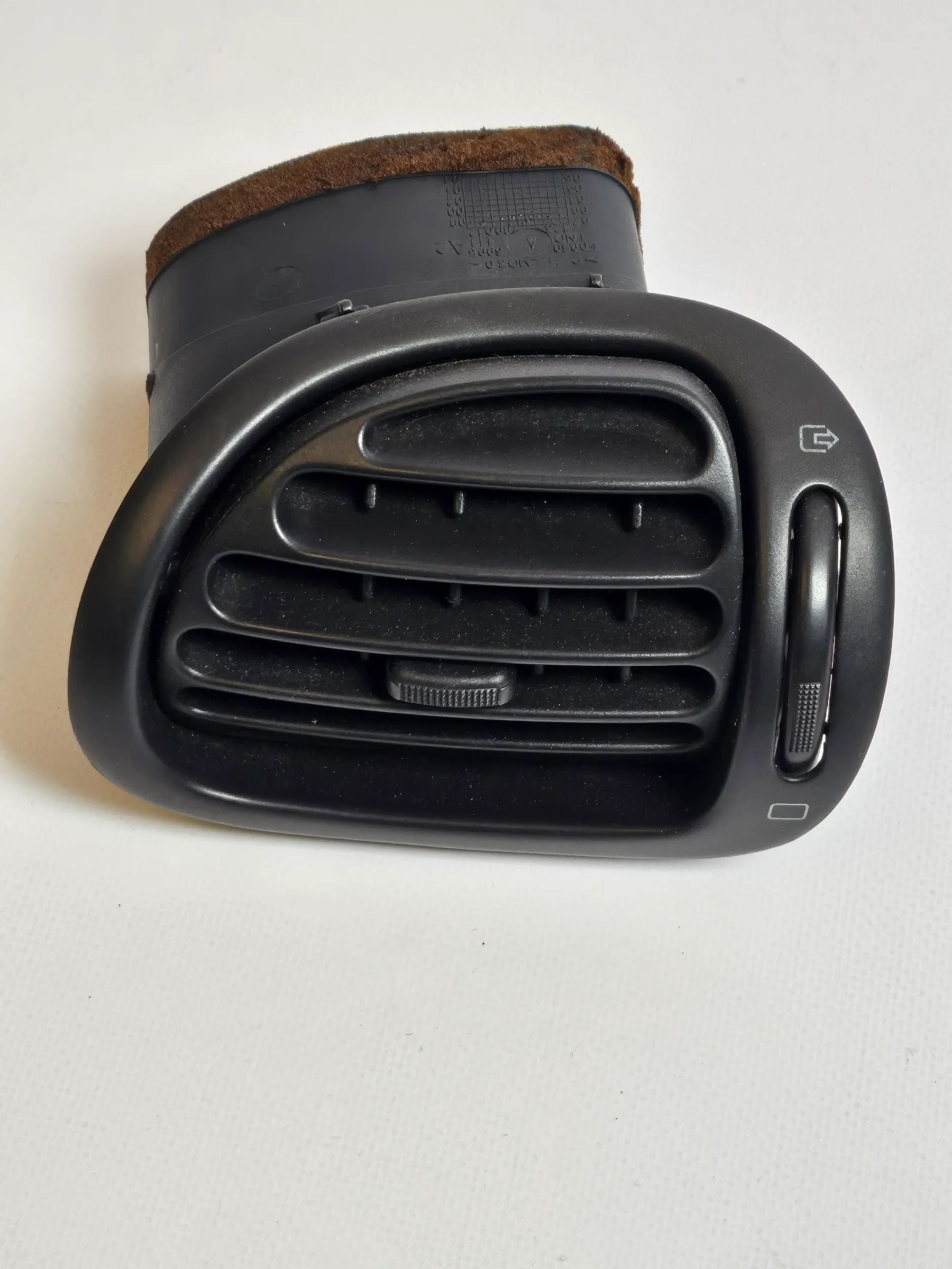 Peugeot 206 CC Luftdüse Luftdusche Lüftungsdüse Lüftungsgitter rechts 9632184377