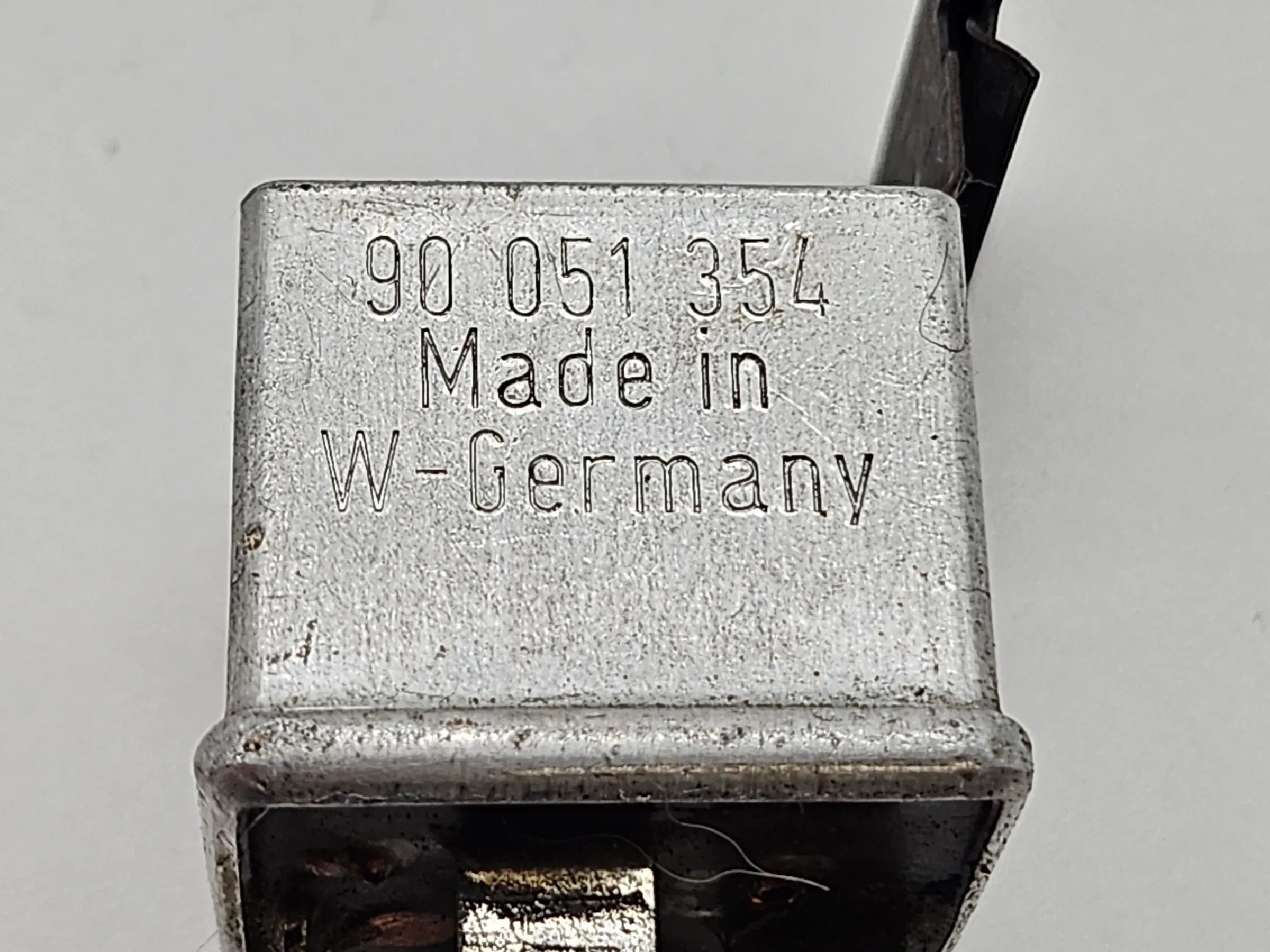 Relais Clignotant Orig. Opel Rekord D E Monza Senator A B 90051354