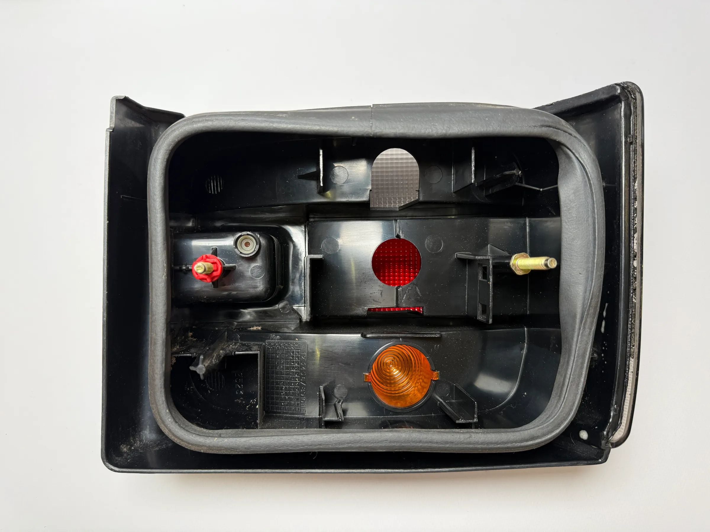 Original Renault 19 Phase II L53/853/D53 rear light taillight right 7700815980 