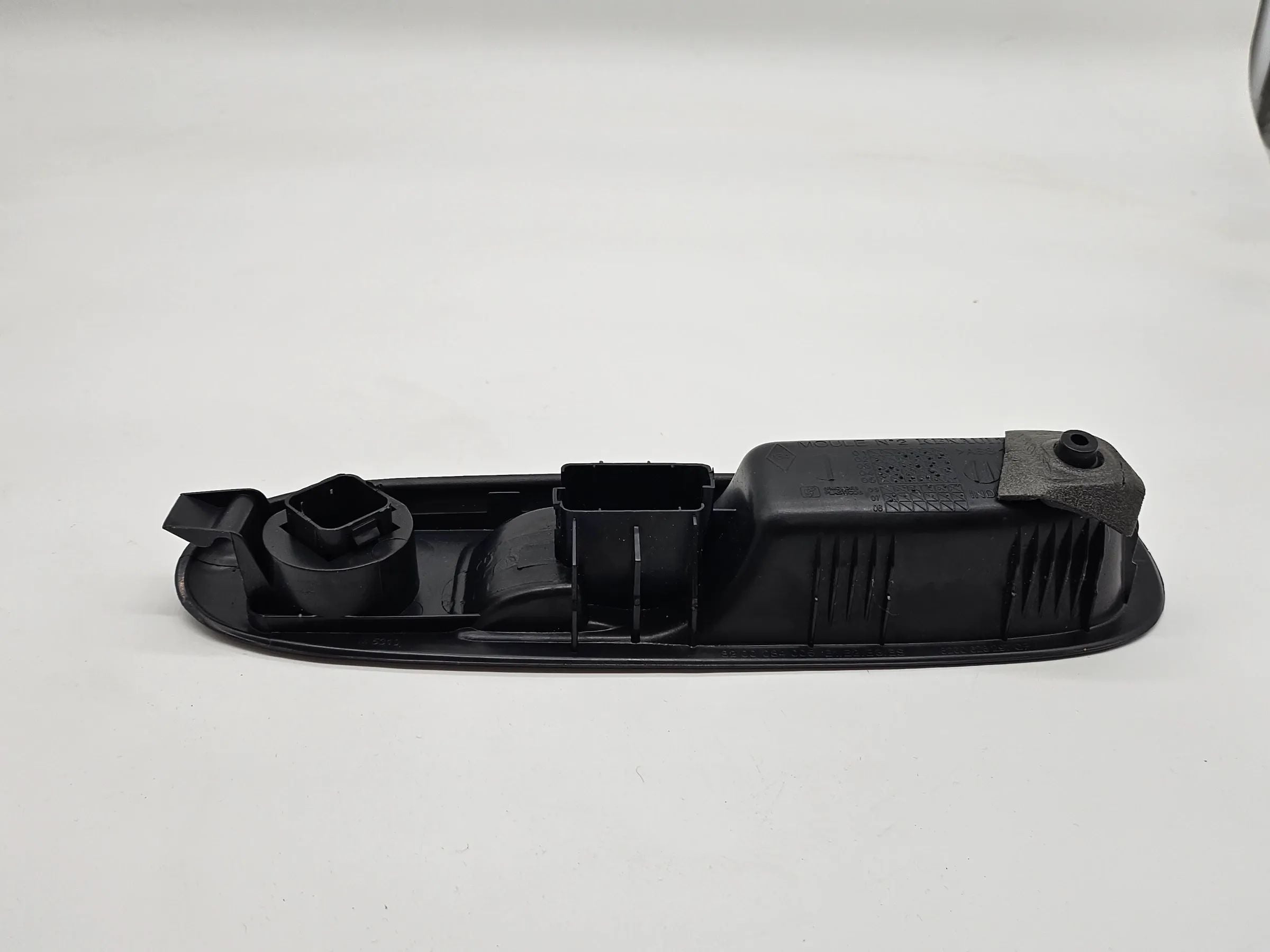 Original Renault Clio 2  Fensterheberschalter Verkleidung vorn rechts 8200628297