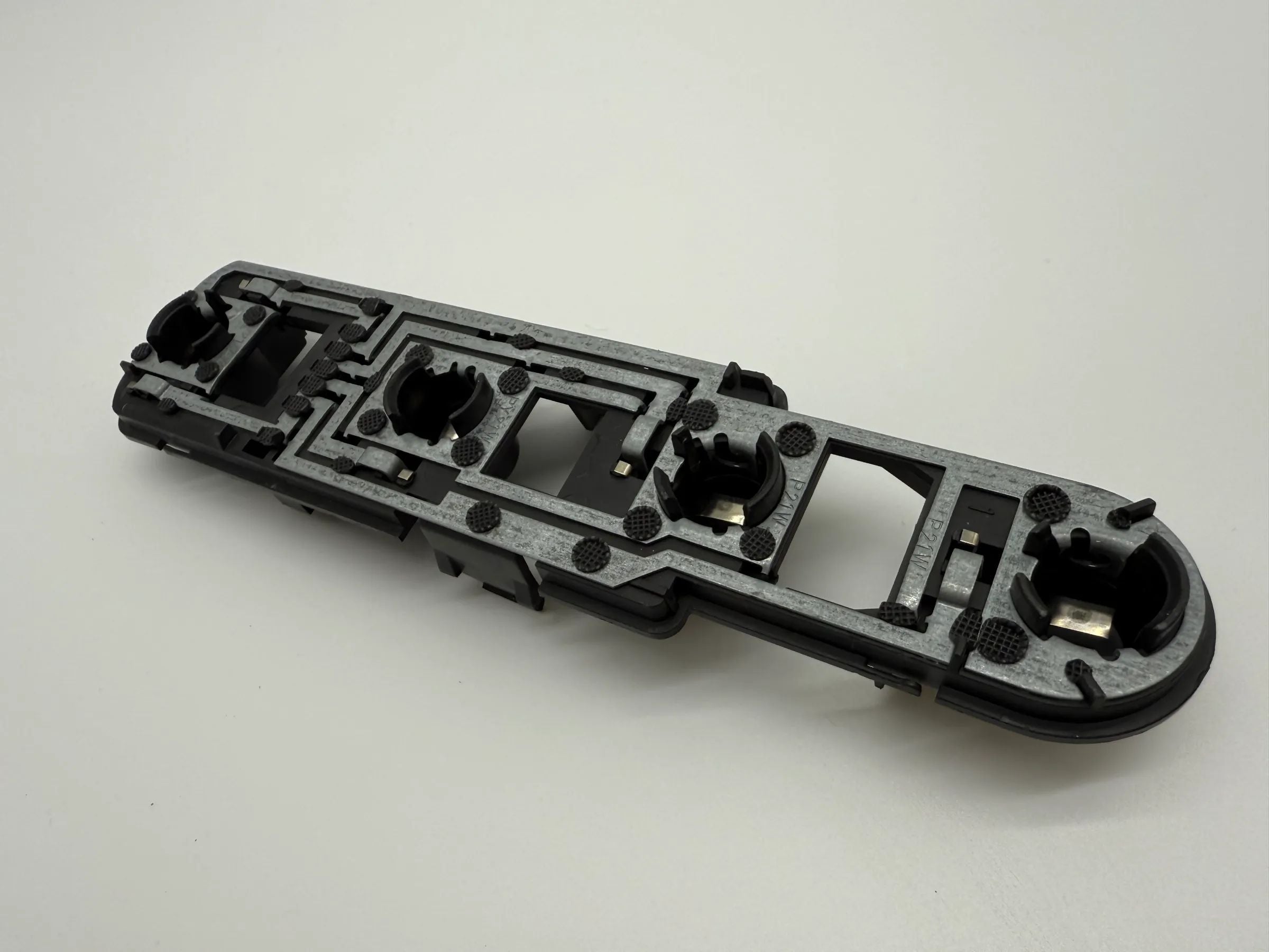 Original Mercedes-Benz A-Klasse W168 Lampenträger Rücklicht R/L Hinten ULO 3320