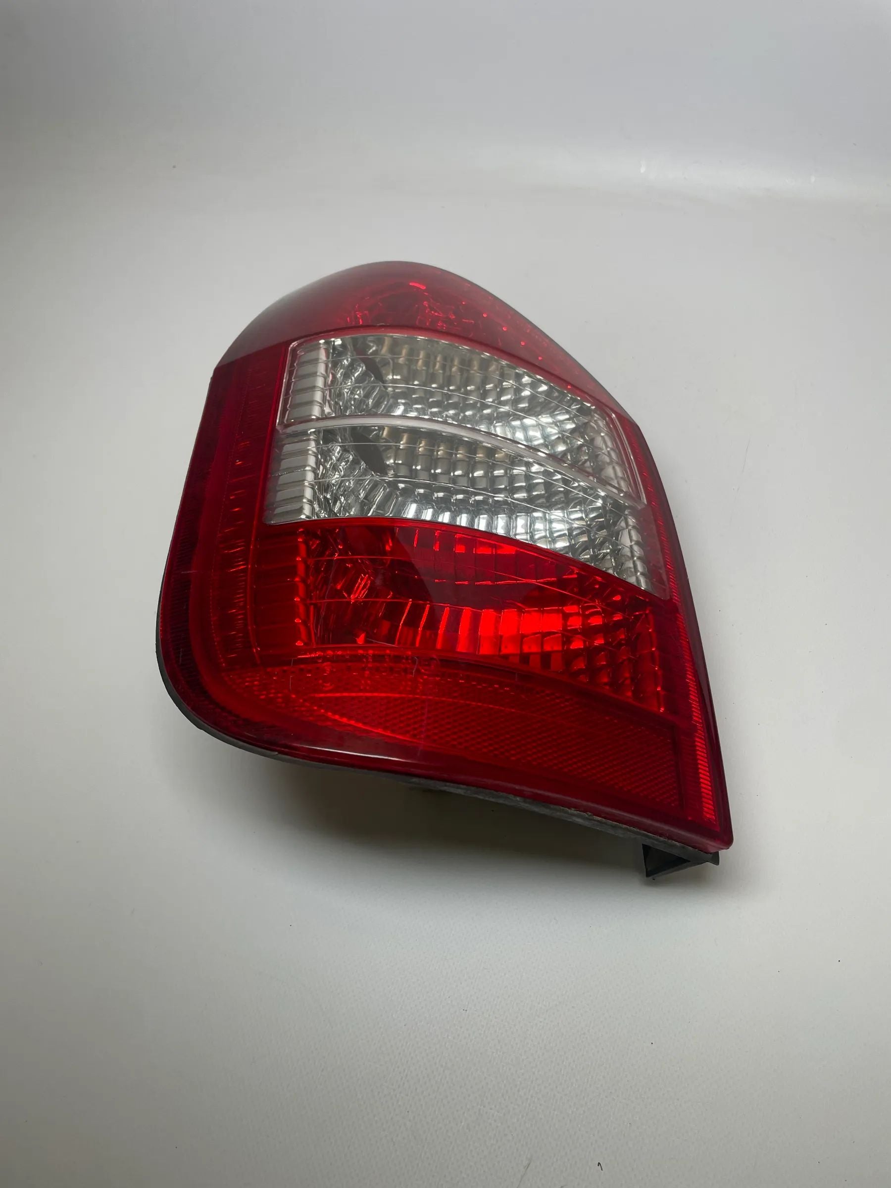 Original Opel Zafira T98 Rück- & Bremsleuchte Links Hinten 62280