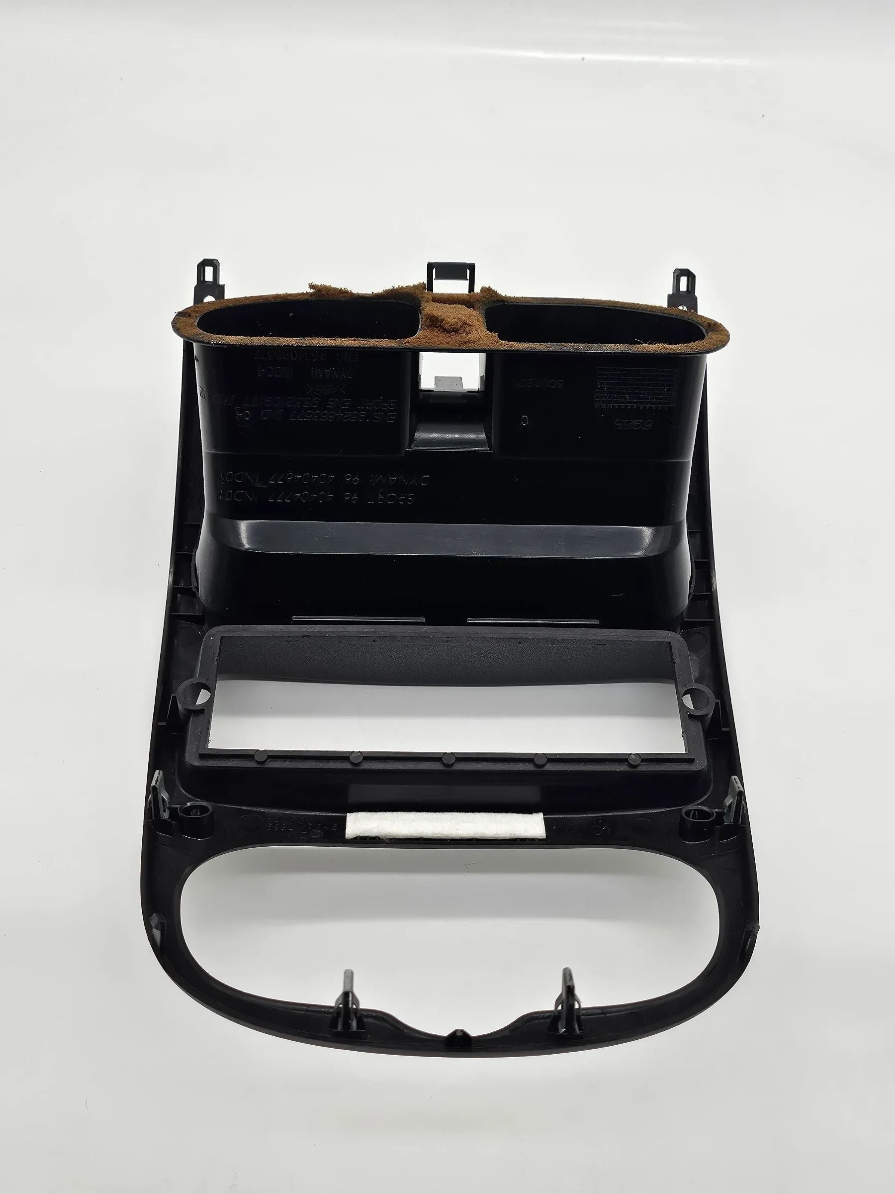 Original PEUGEOT 206 CC Luft Düse Mitte Einbau Rahmen Radio Schacht 9640404777