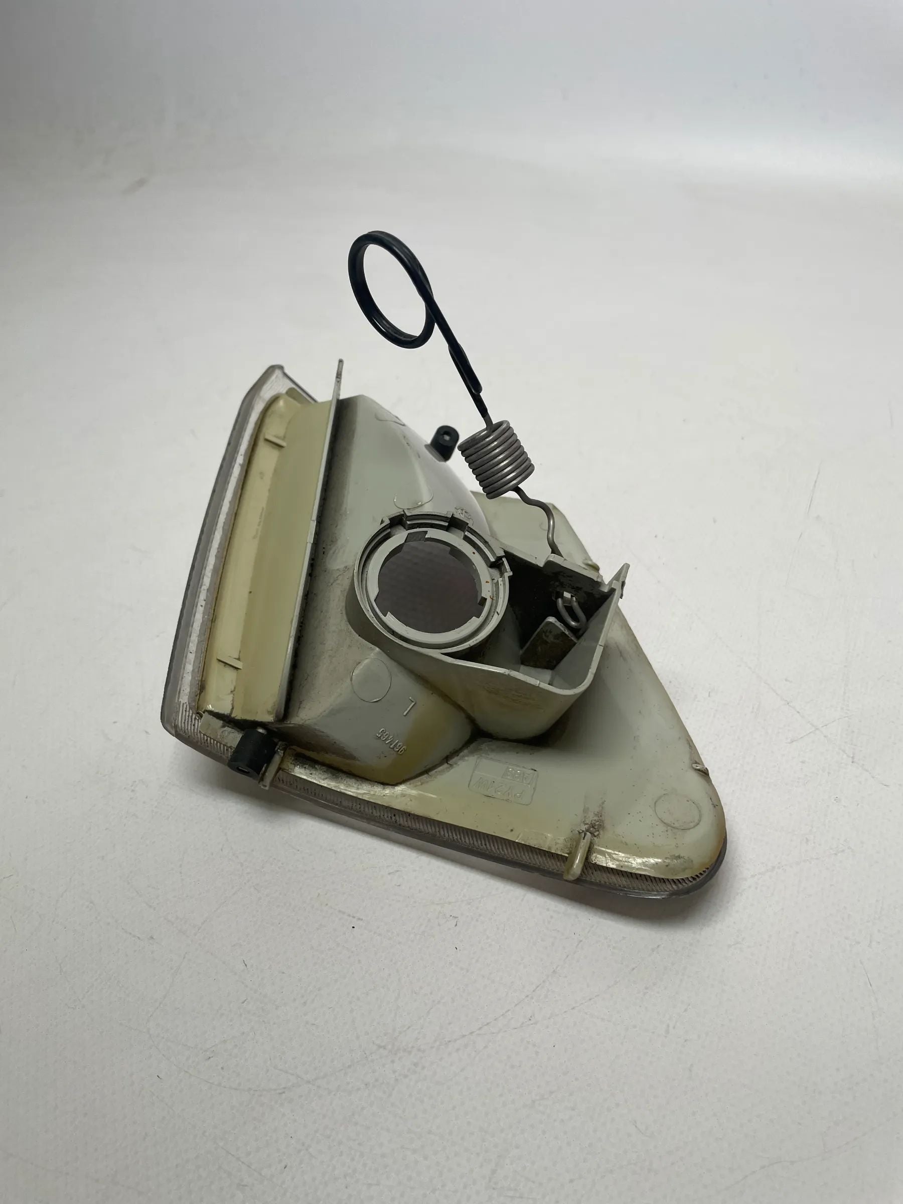 Original Ford Fiesta III 3 Courier Mazda 121 (GFJ/DB) Blinker Links Vorne 139807