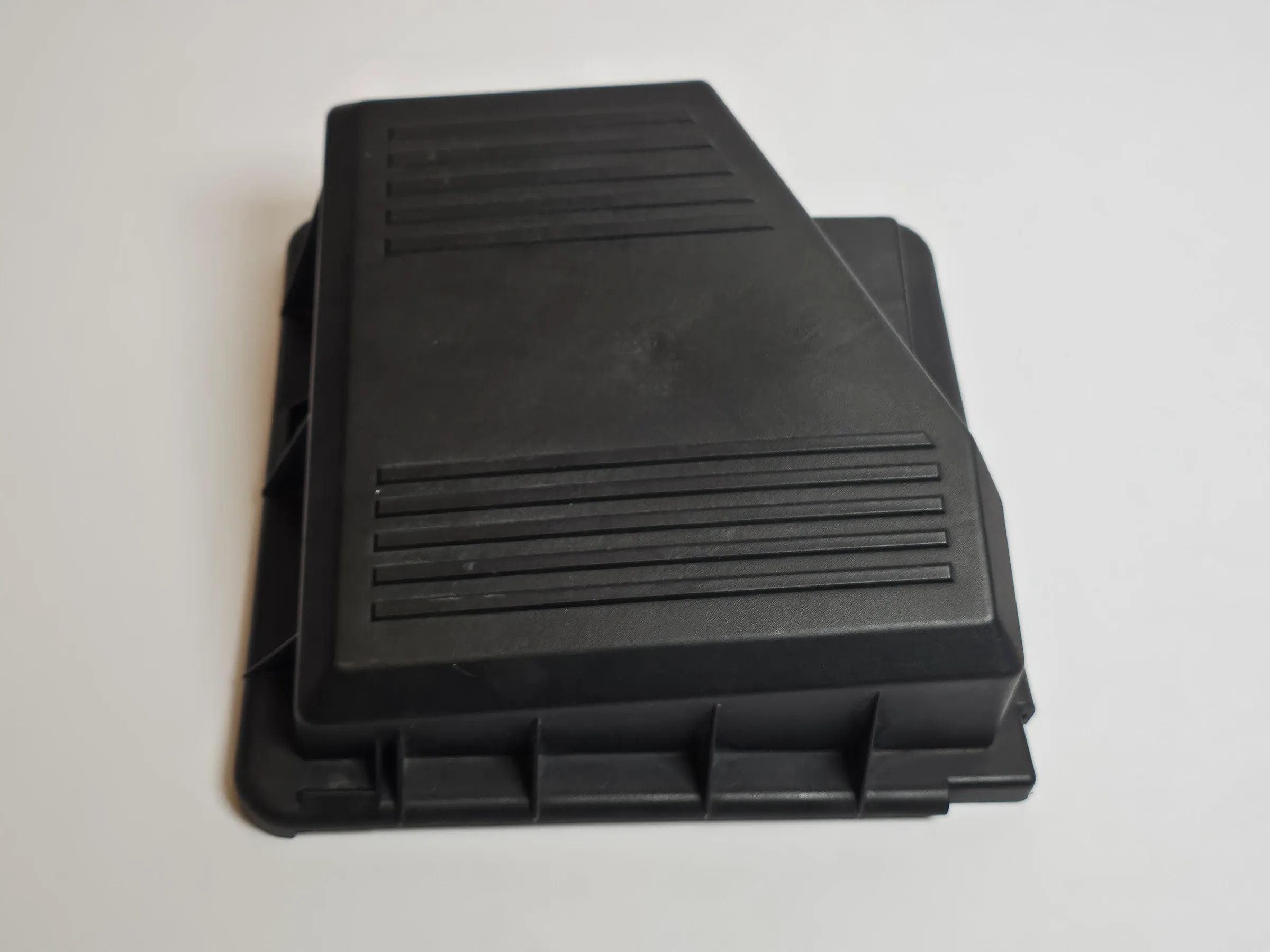 Original BMW 3er E36 316i M43 Caja de filtro de aire superior 1247466, 8669335