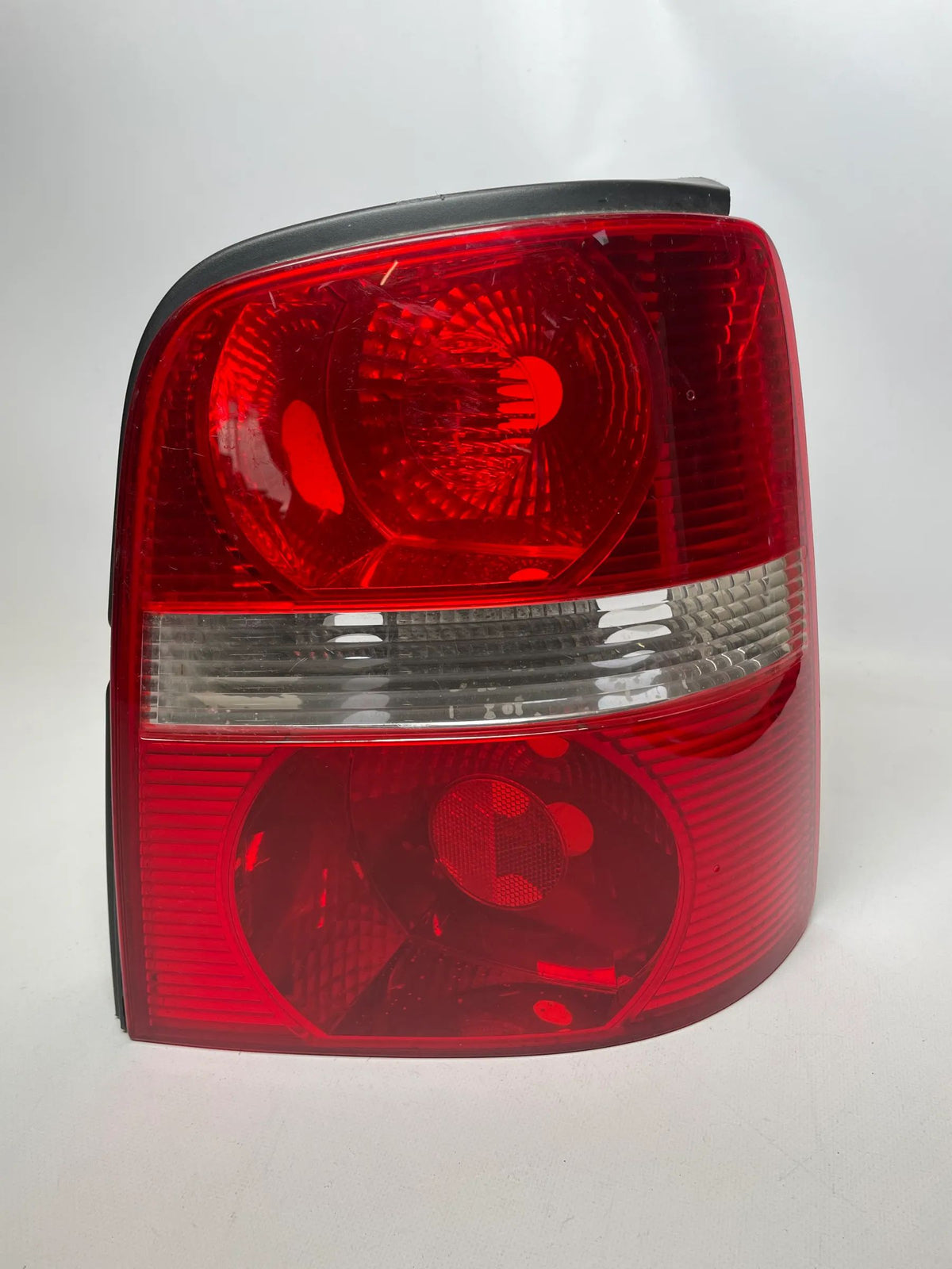 Original Volkswagen Touran (1T1/1T2) Rückleuchte Rechts Hinten 1T0945096C