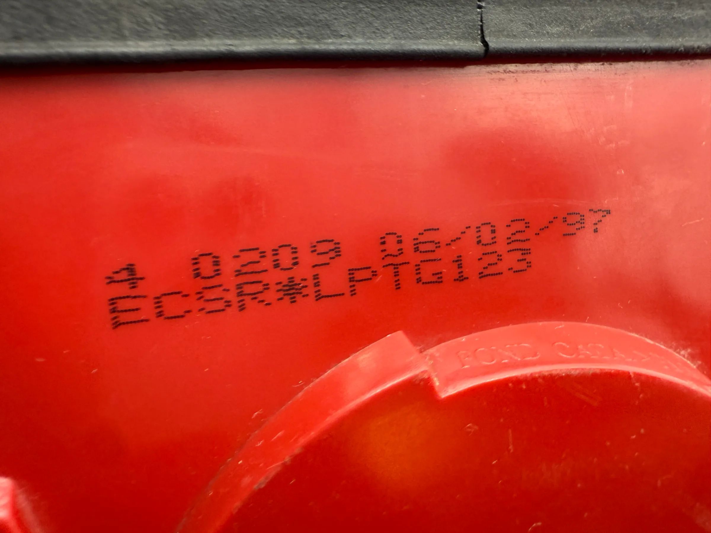 Original Peugeot 106 (1A/1C) Rück- & Bremsleuchte Rechts 2274D