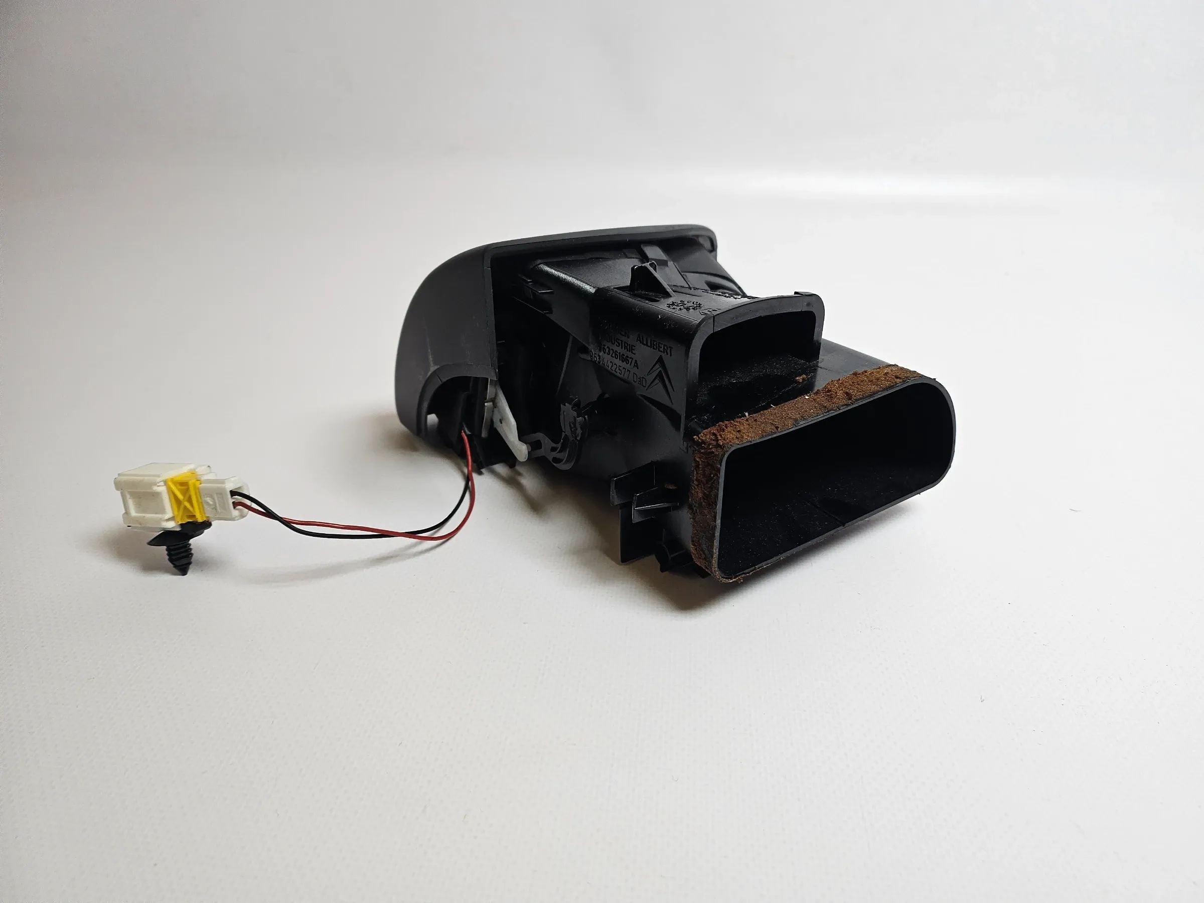 Original Citroen Citroën C5 Luftdüse rechts 99024210 963261667A