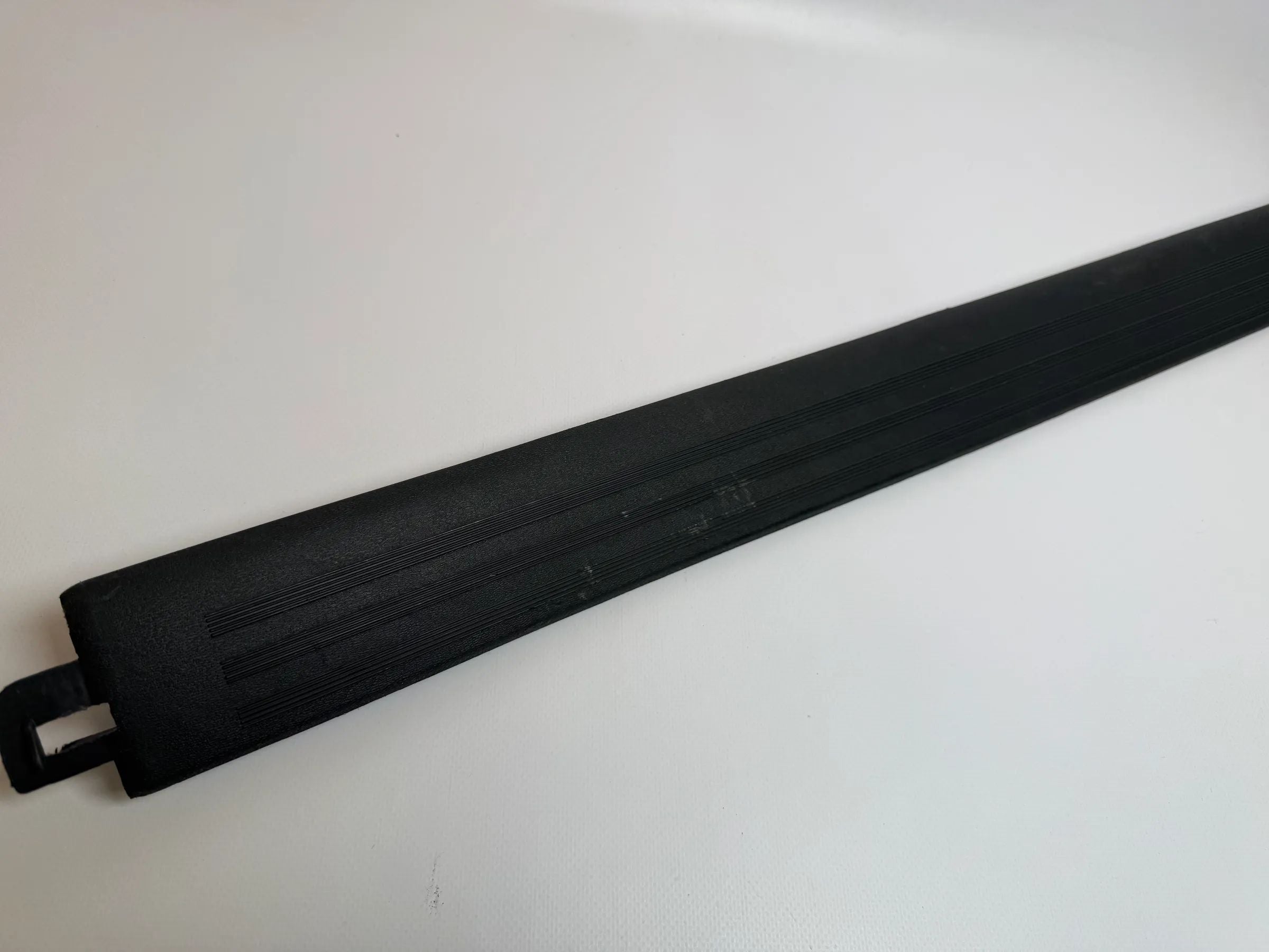 Originele Audi A3 S3 8L 2-deurs Instaplijst Voetlijst Links 8L3853905