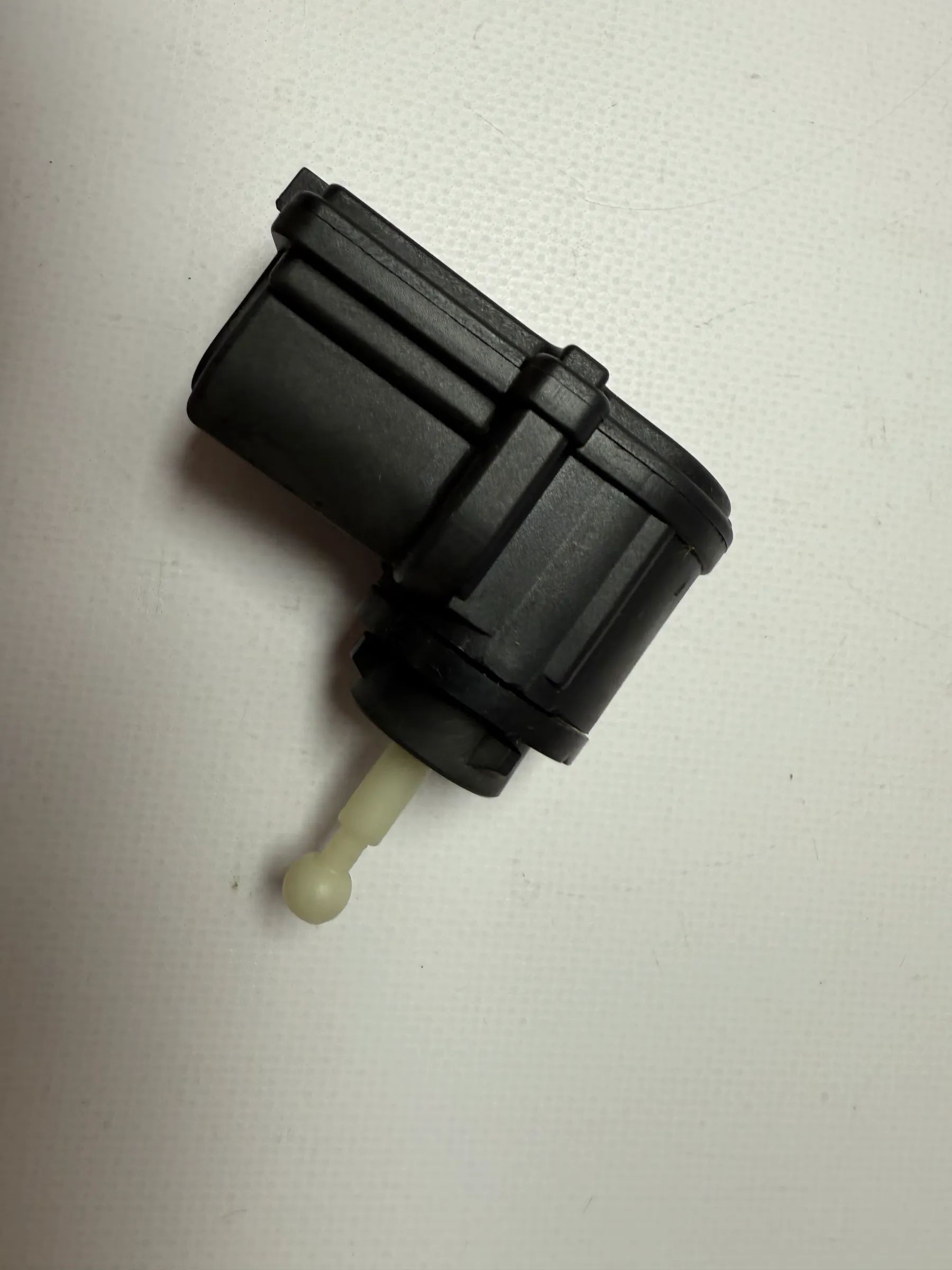 Original AUDI, SEAT, VW Atuador, Regulação de alcance do farol 1J0941295B