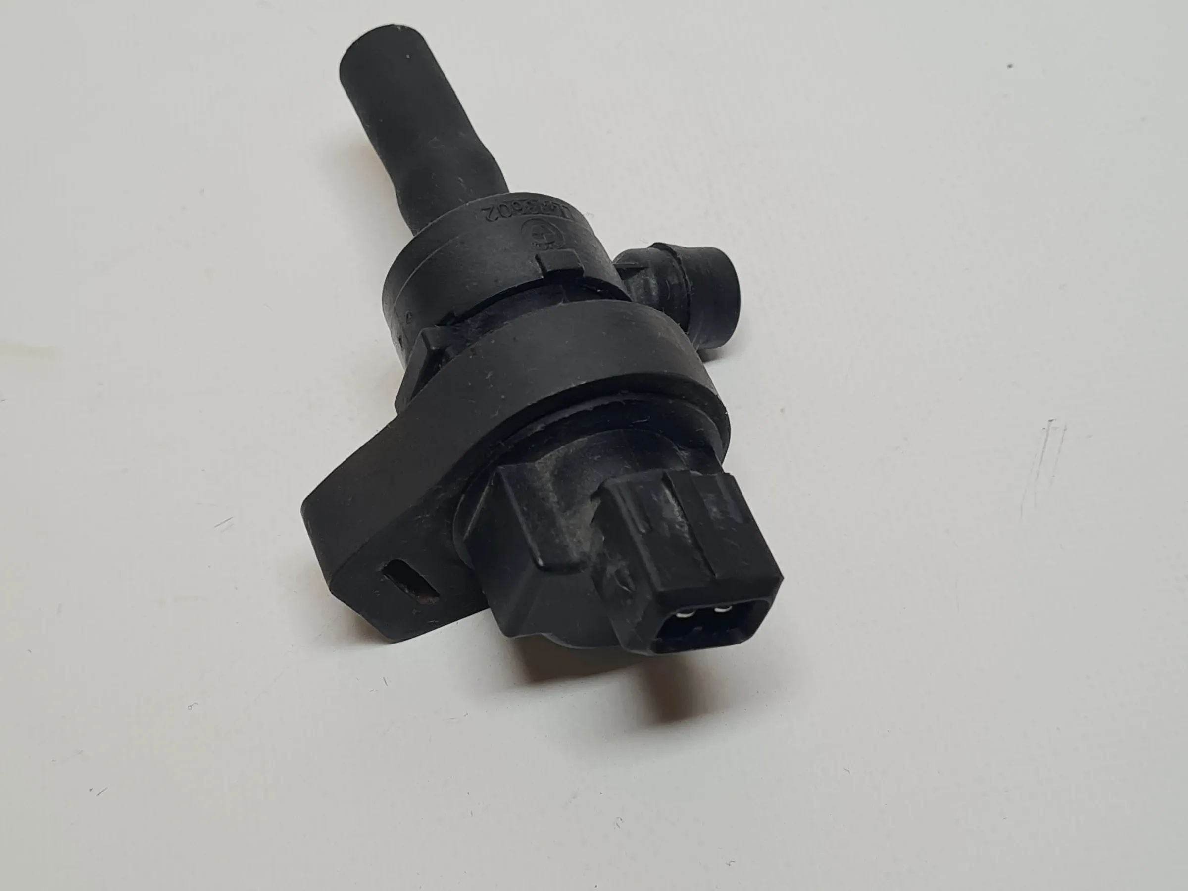 BMW 3 5 X3 X5 7 er E39 E46 E60 E65 E53 E36 Tankentlüftungsventil 1433602