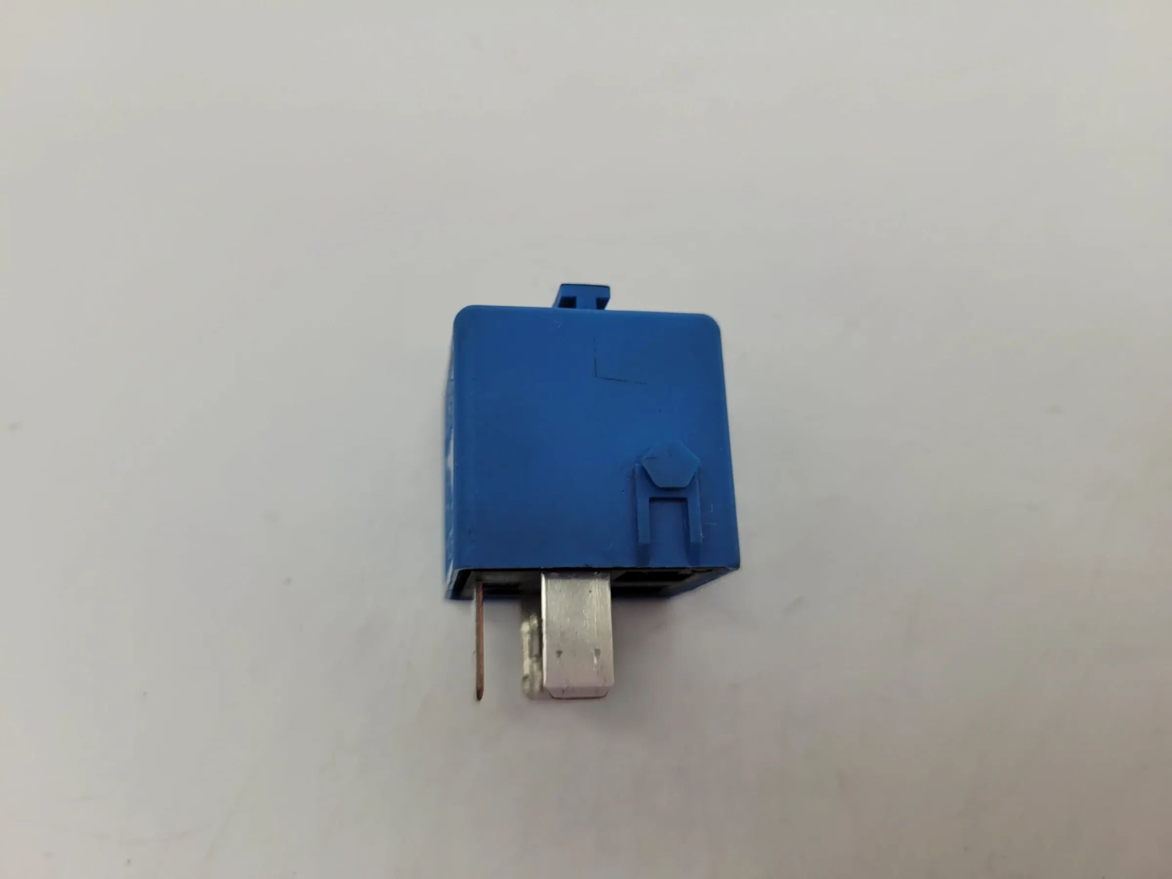 BMW 3er/5er E36/E39/E46 etc Steuereinheit Relais Blau 61.36-8364581 (Original)