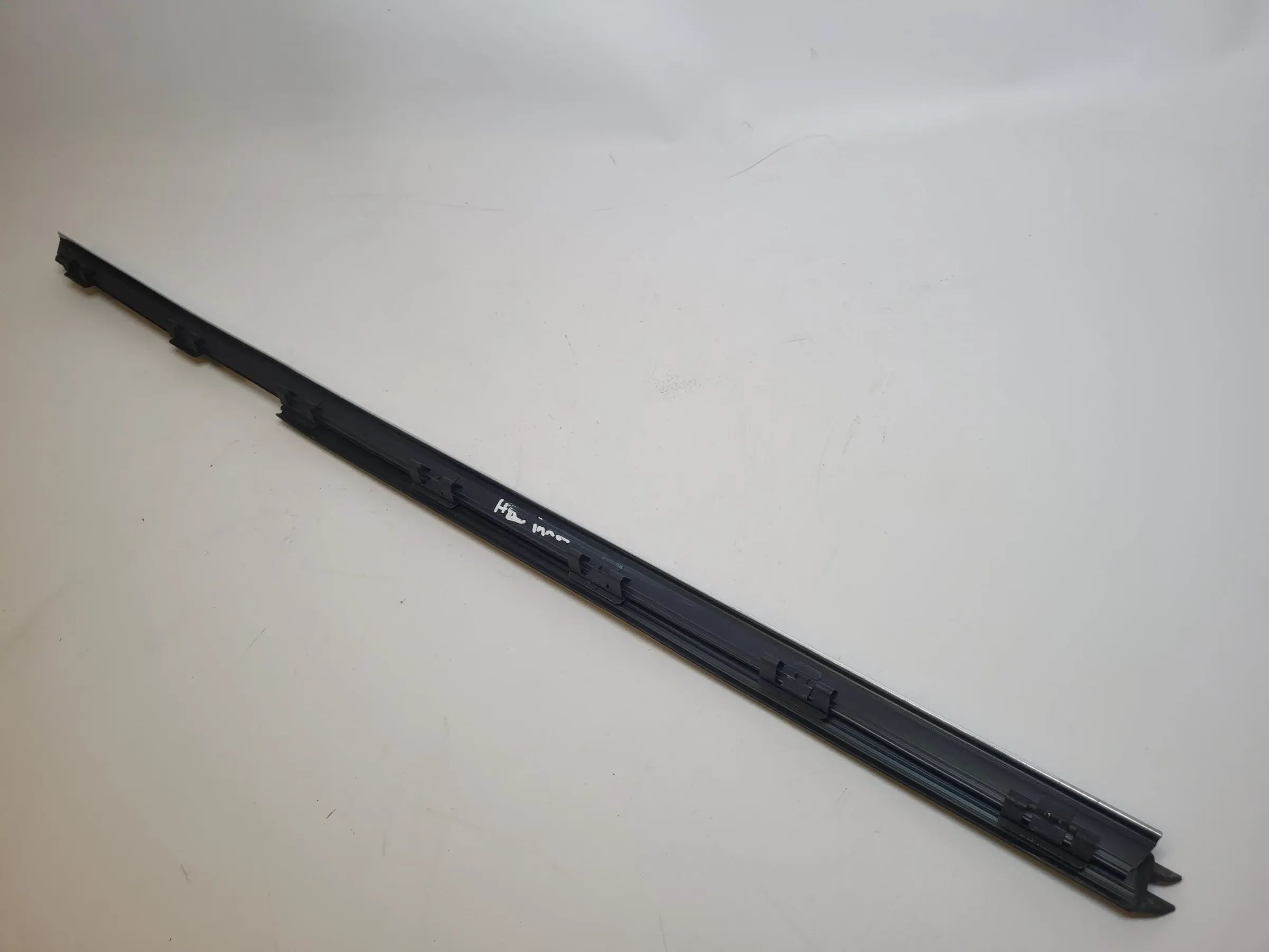 BMW 5er Touring E39 Chrom Leiste Dichtung Hinten Links 51.22-8185817 Original