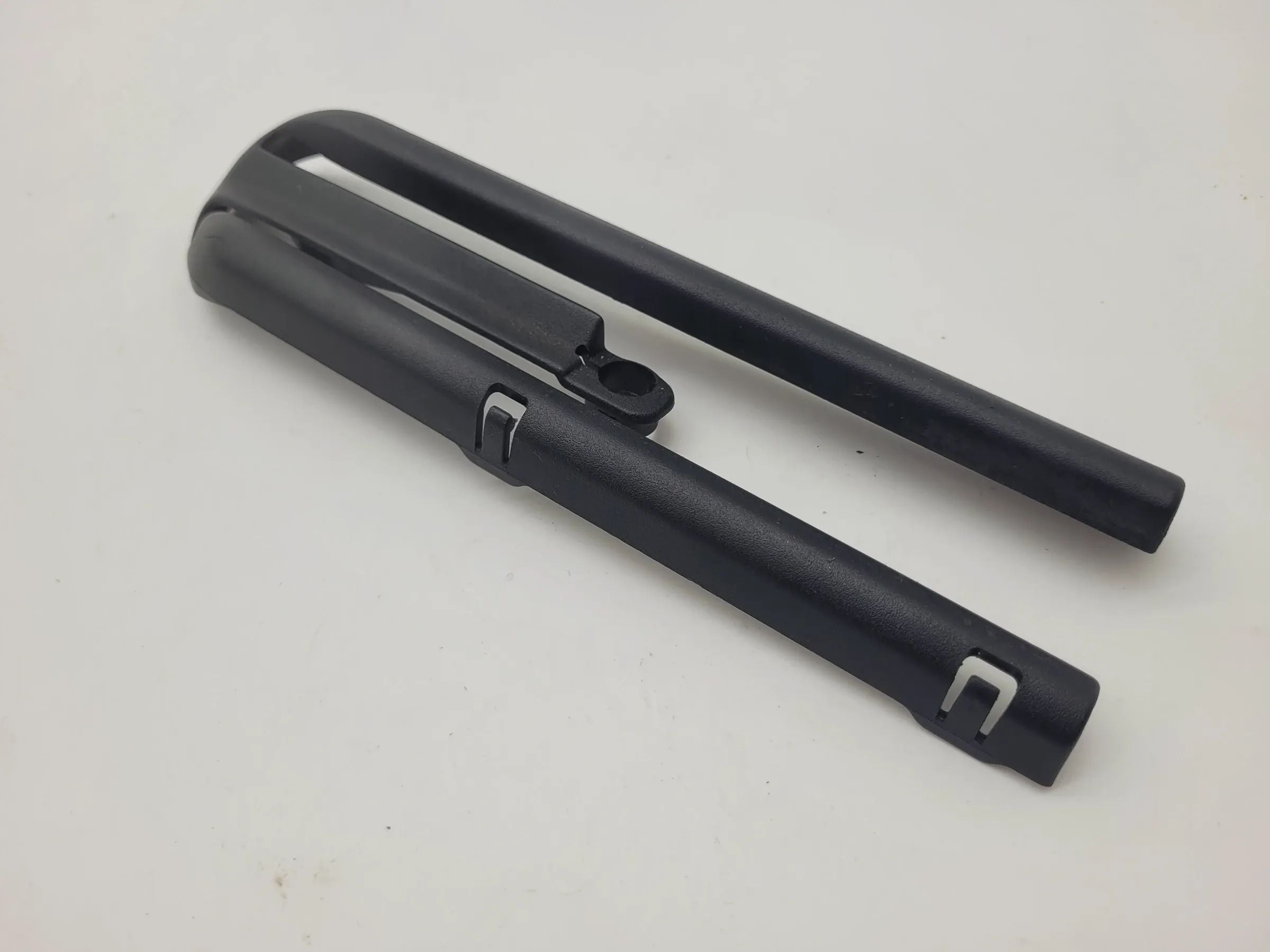 BMW 5er Touring E39 Sitzverkleidung Sitzschiene Links 51.10-8207213 Original