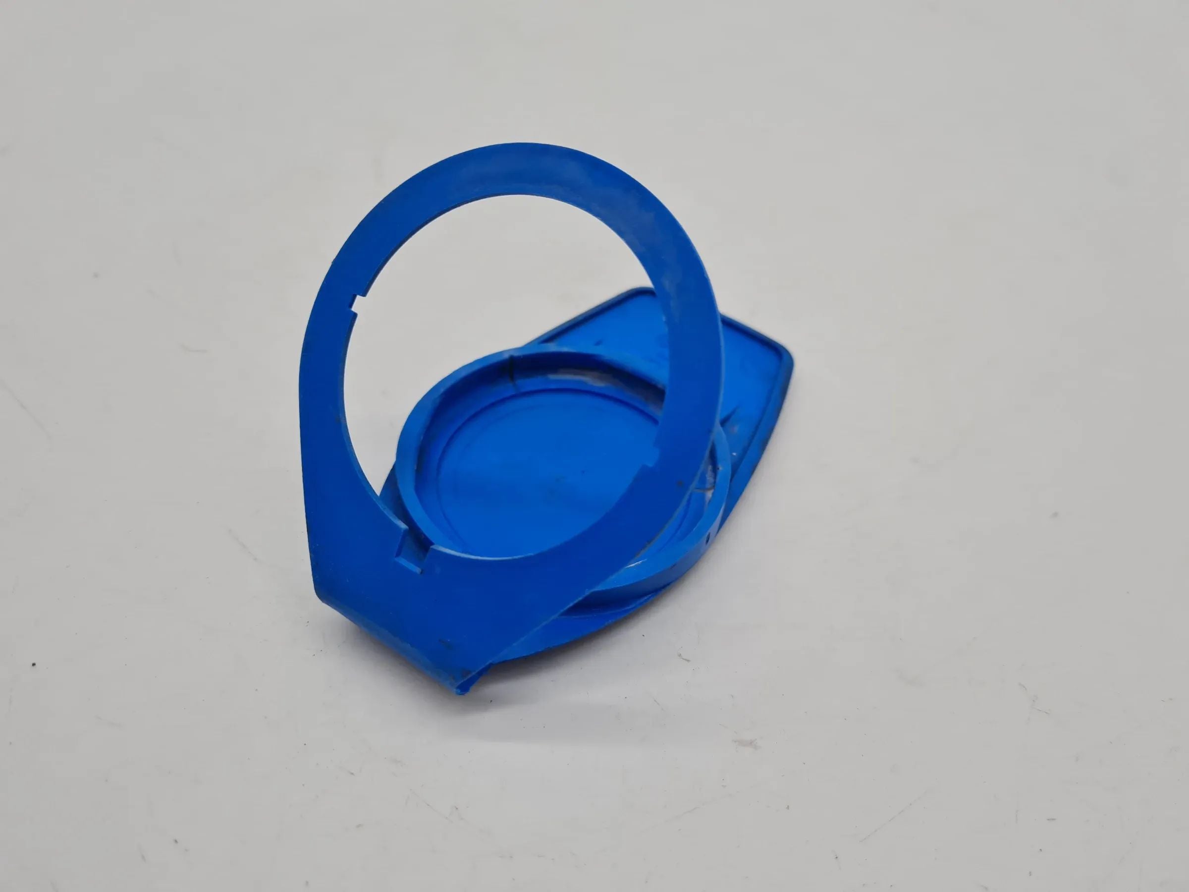 Original VW/Audi/Skoda/Seat A4 Verschluss, Waschwasserbehälter 8D0955455