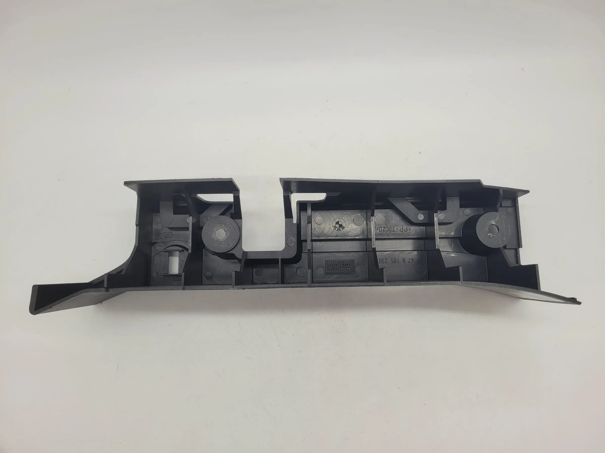BMW 5er Touring E39 Abdeckung Ablage Rechts 51.47-8185238 Original
