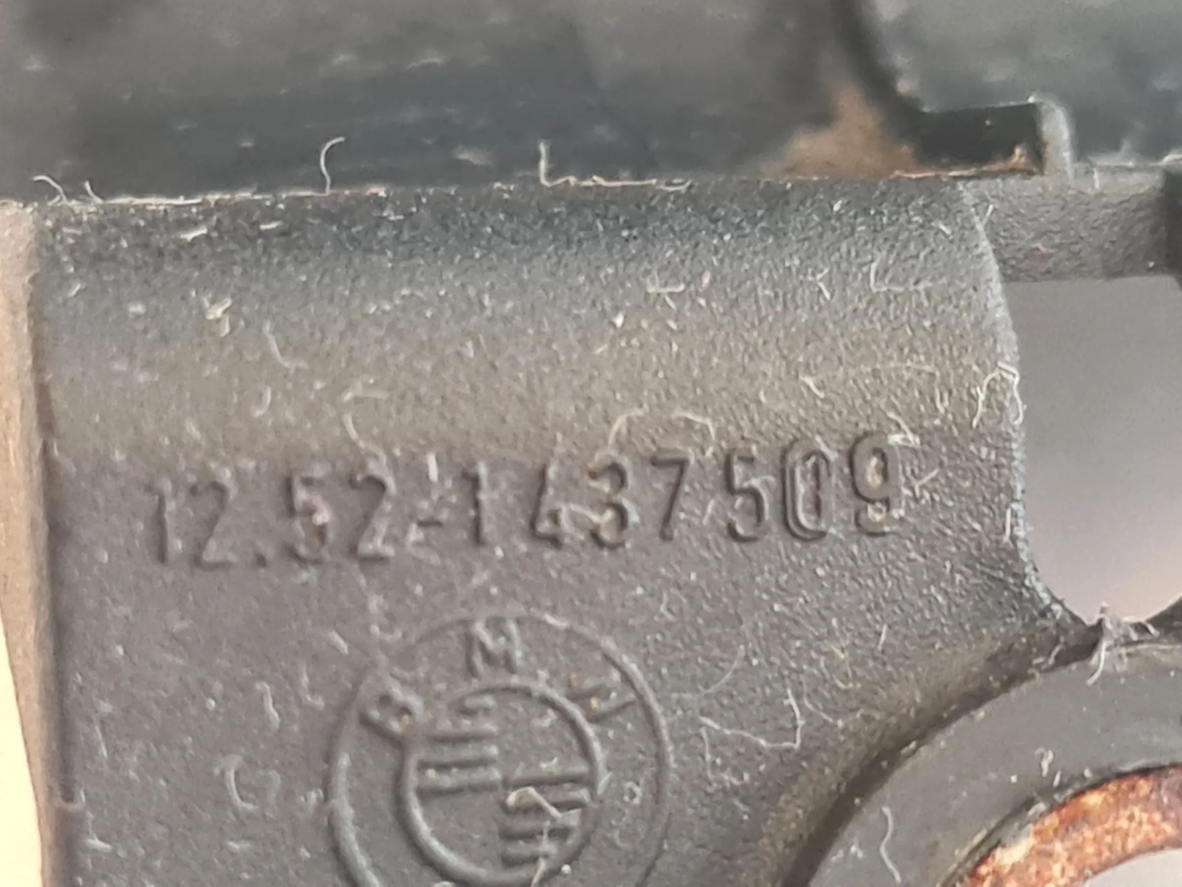 BMW X5 E53 Batterie Kabelhalterung 12.52-1437509 (Original)