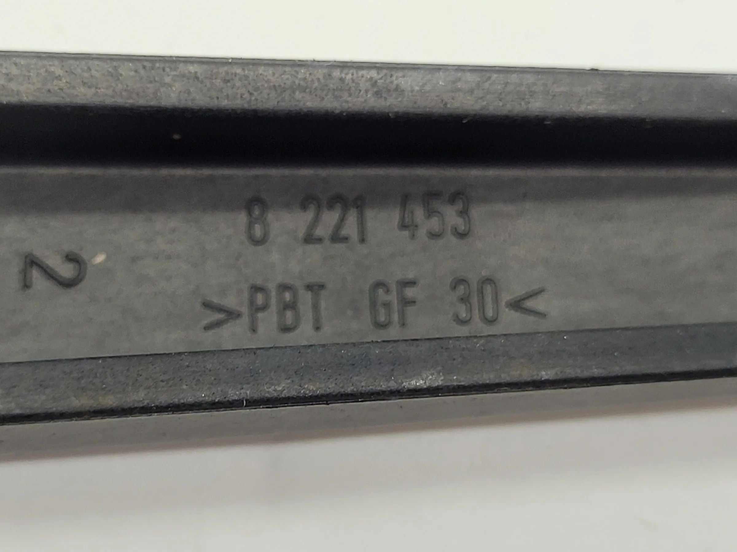 BMW 5er Touring E39 Wischerarm Heckscheibe 8221453 (Original)
