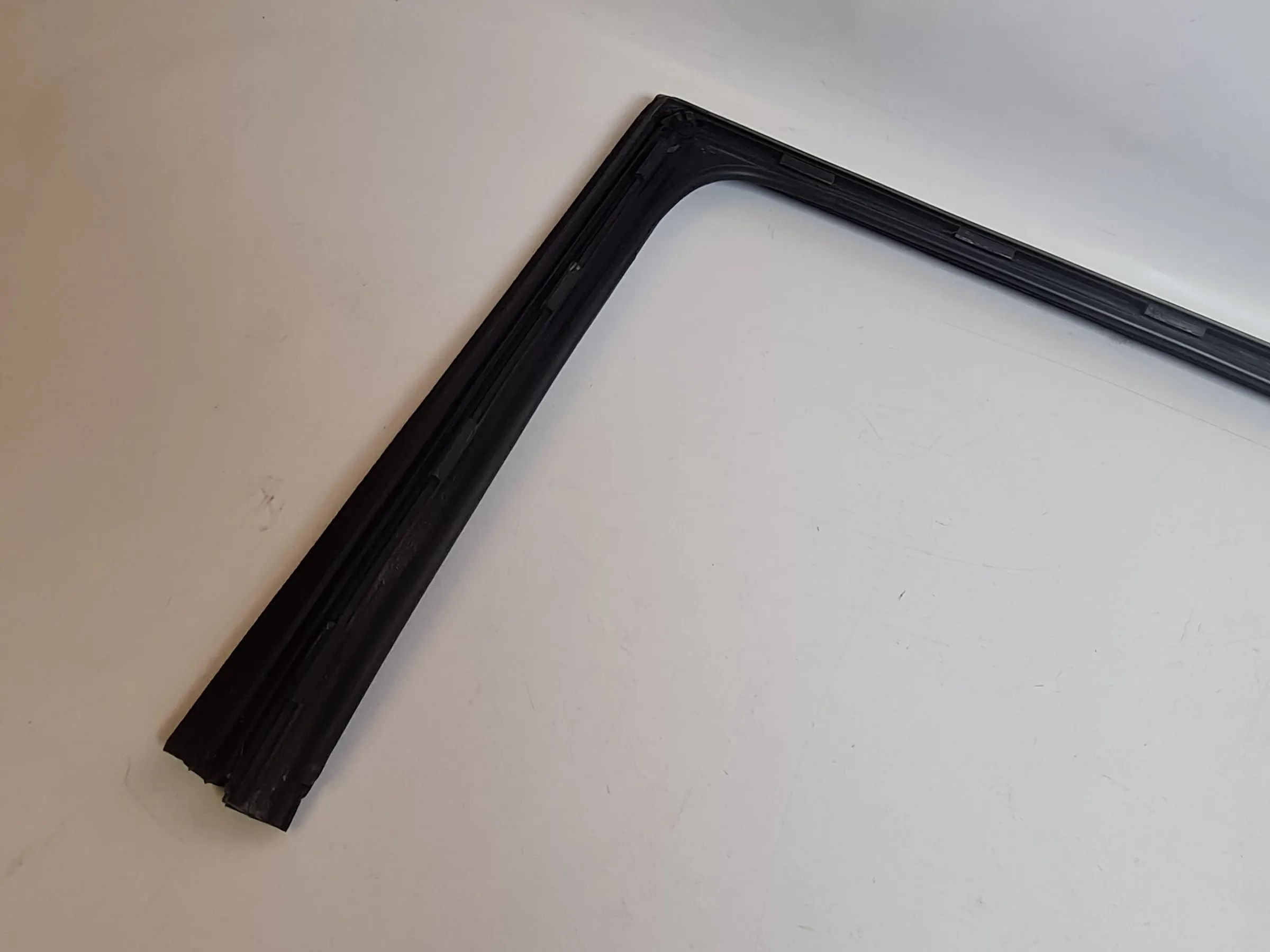 Seat Ibiza IV (6J5/6P1) Fensterführung Leiste Hinten Rechts 6J4839432RD