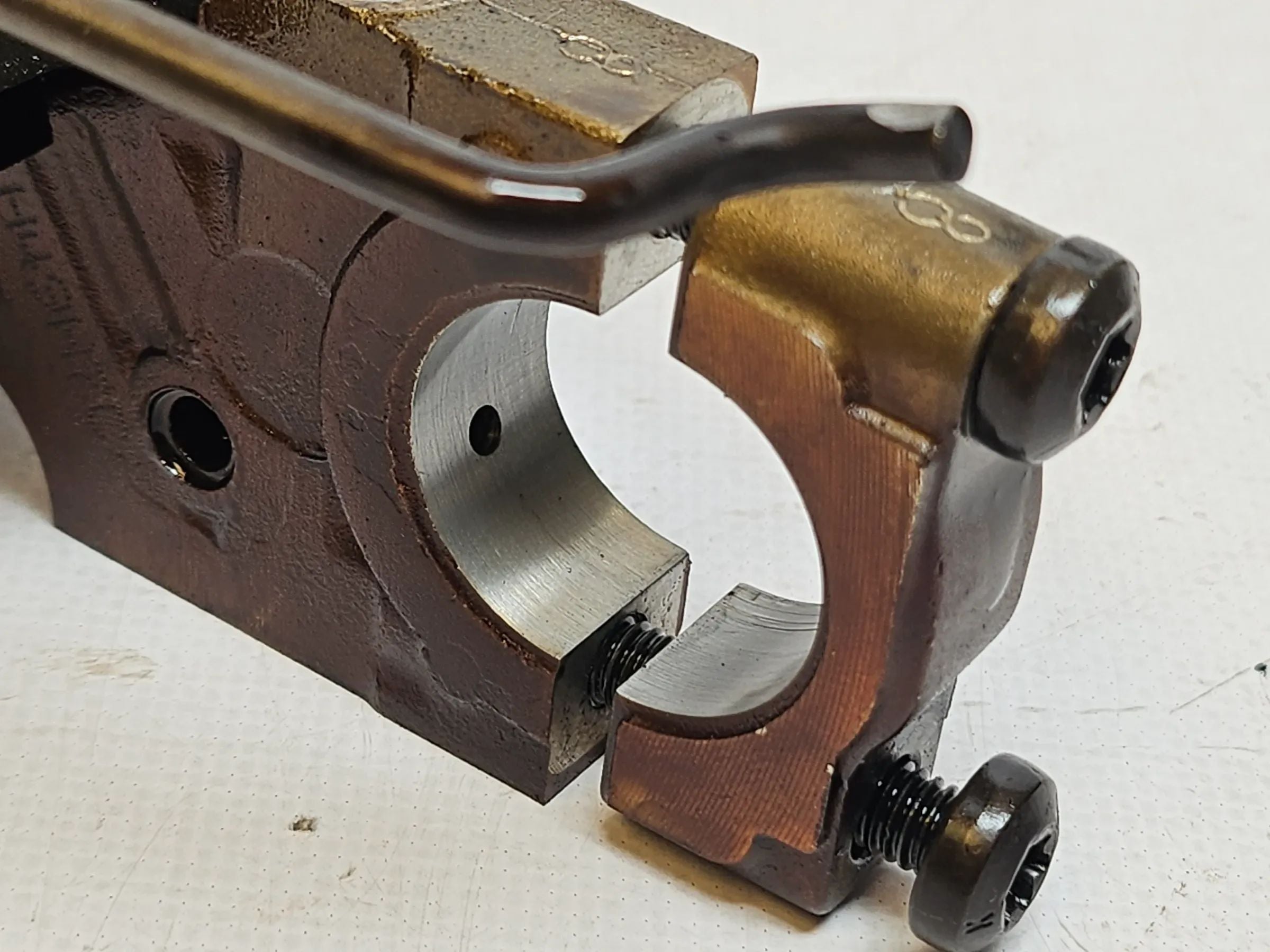 BMW F20/F21  -N13B16 1,6L - Mini R57 R56 R60 R58 Nockenwelle Lager Bock 8