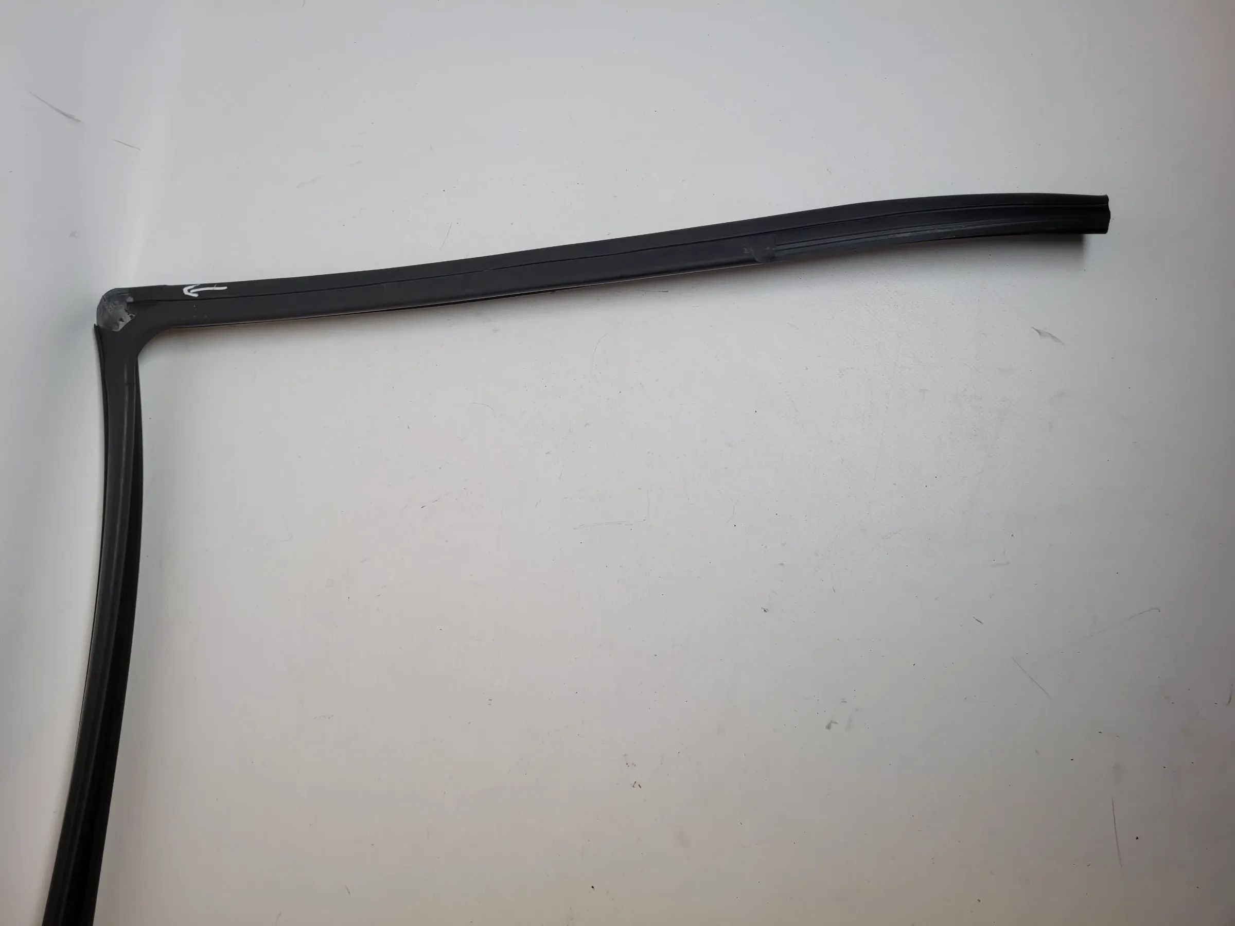 Fiat Punto Grande 199 Tür Scheibendichtung Dichtung Vorne Rechts Original