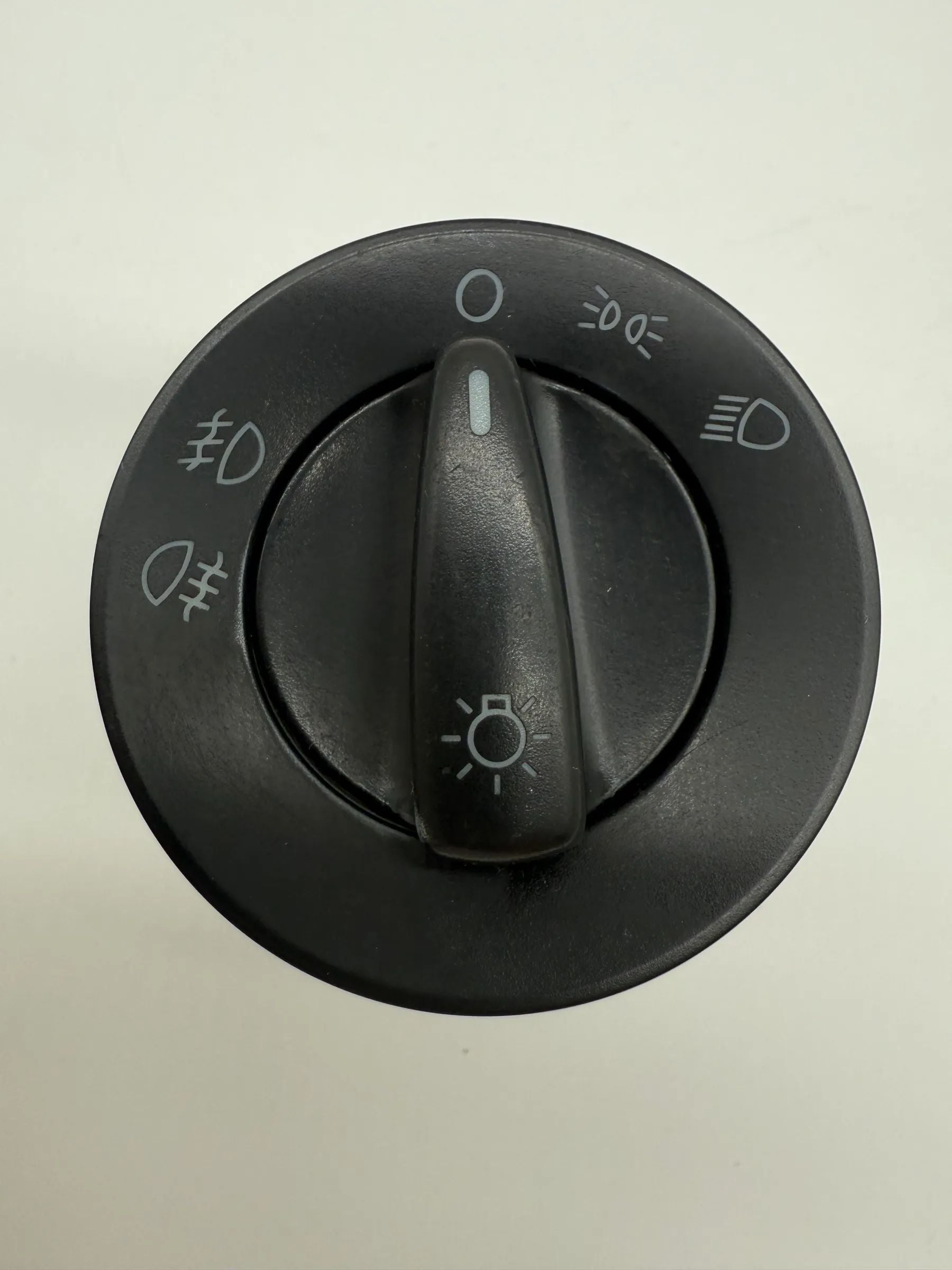 Interrupteur d'éclairage VW AUY 1C0941531A 04052031 7 M Sharan 1.9 TDI